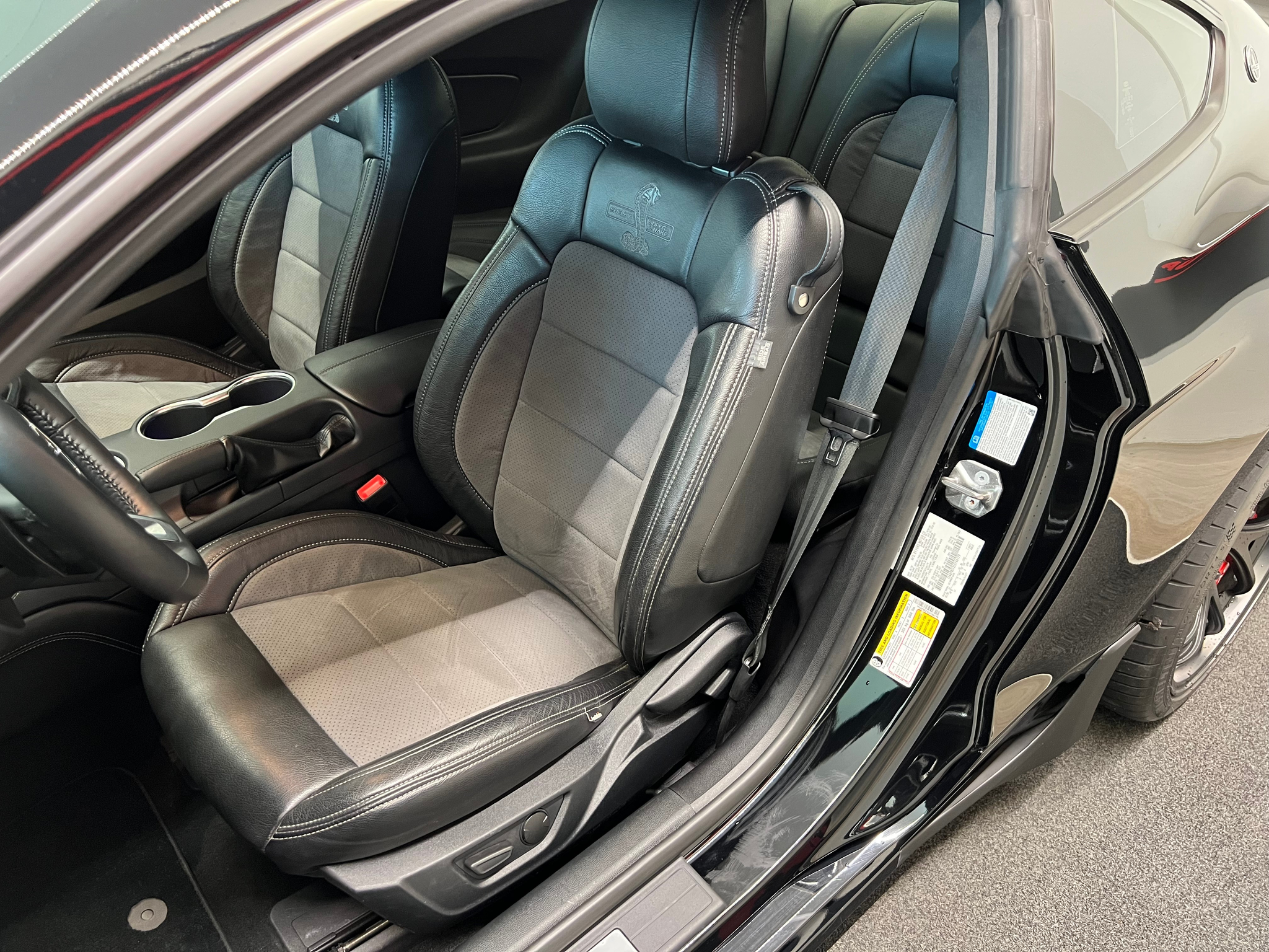 listing desktop thumbnail image 20