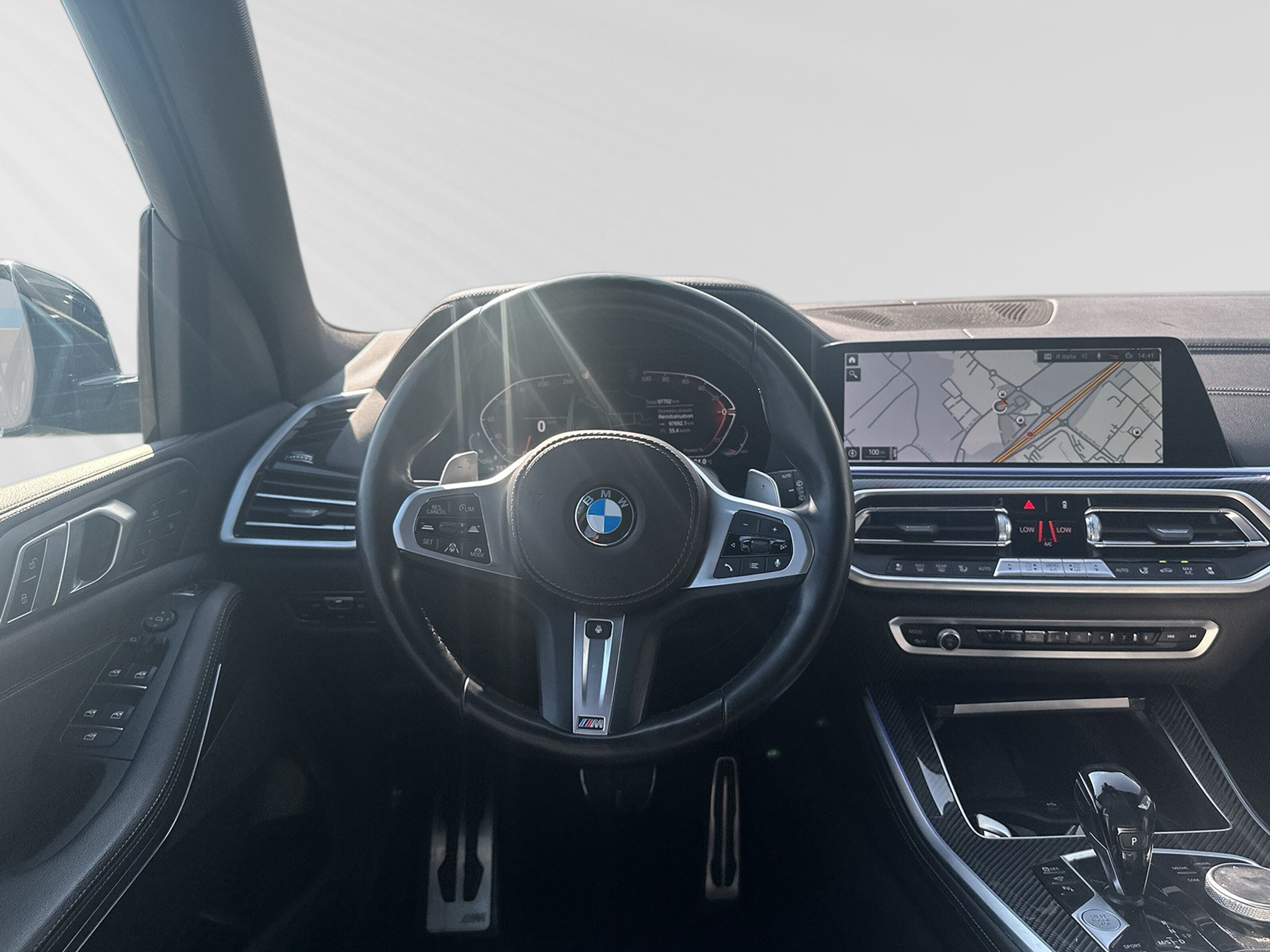 listing desktop thumbnail image 4