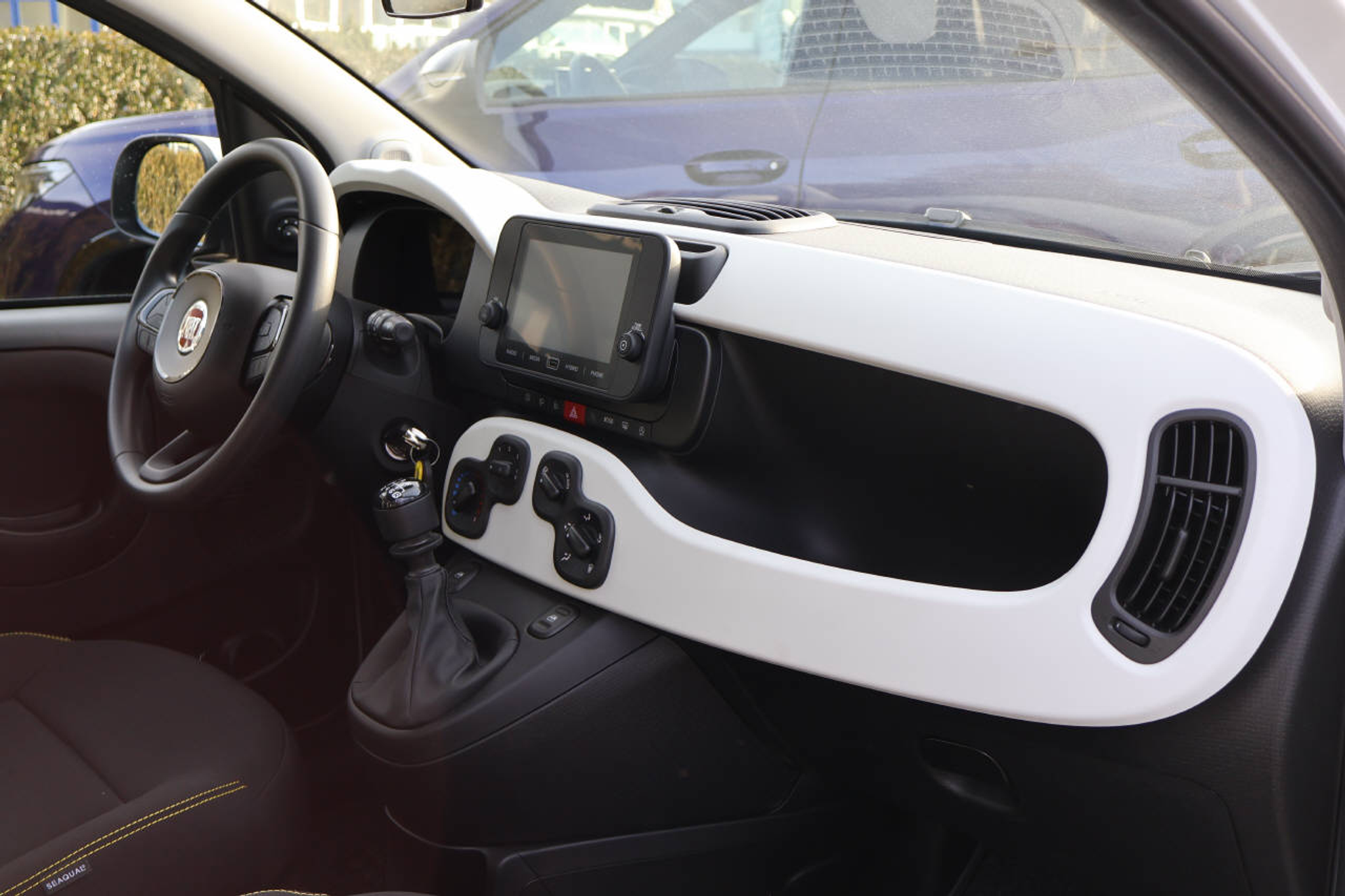 listing desktop thumbnail image 13