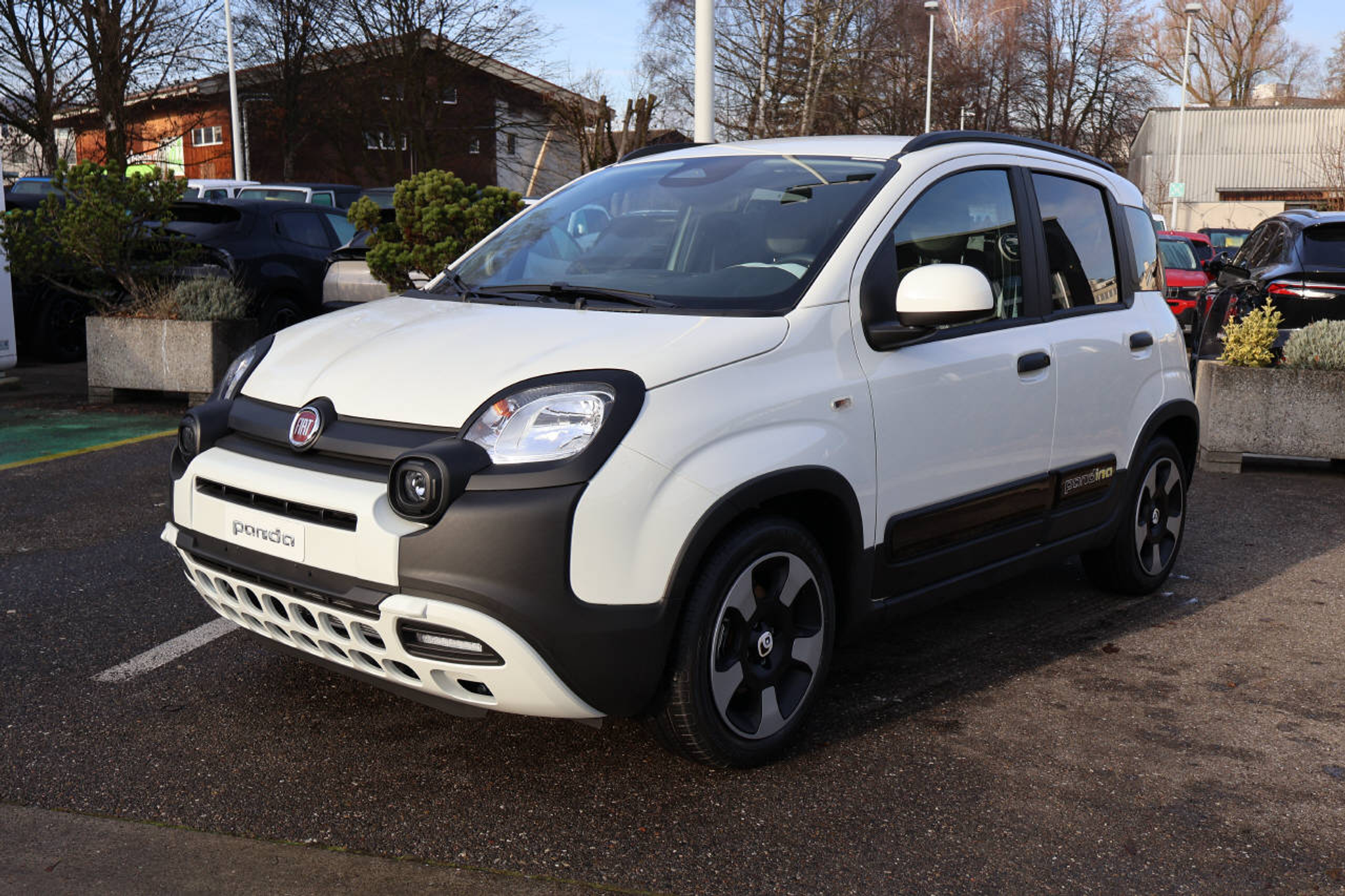 listing desktop thumbnail image 6