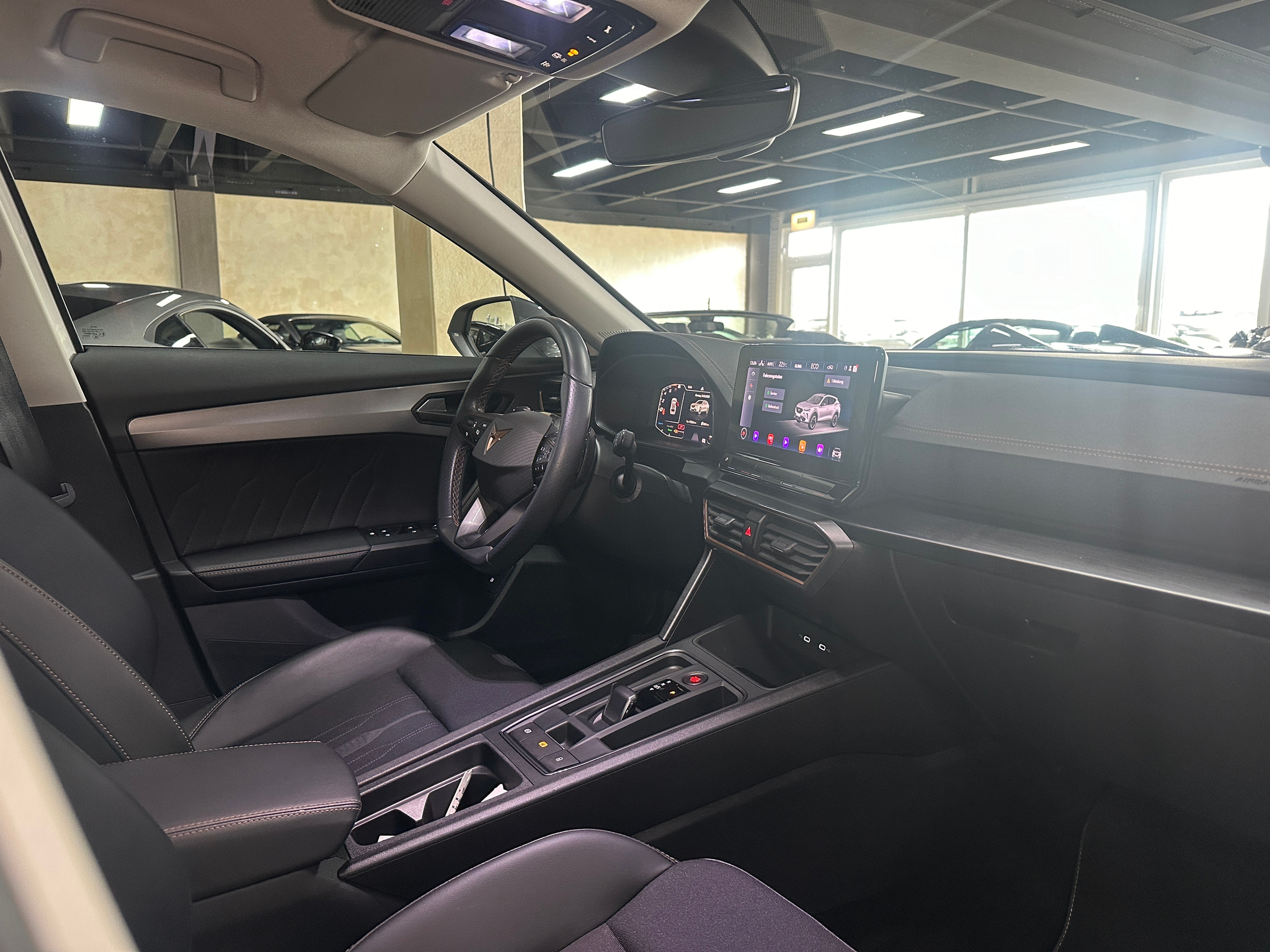 listing desktop thumbnail image 14