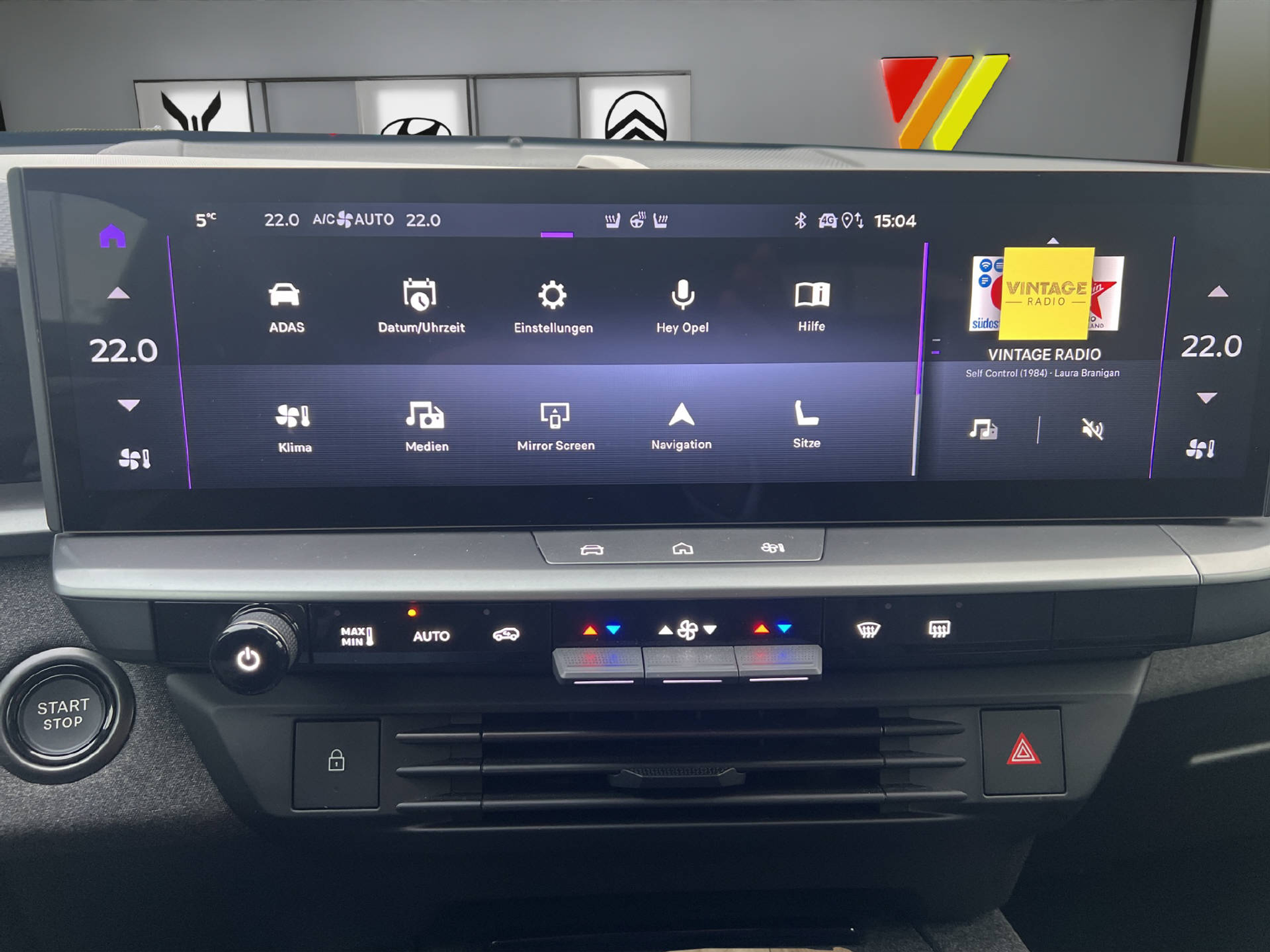 listing desktop thumbnail image 11