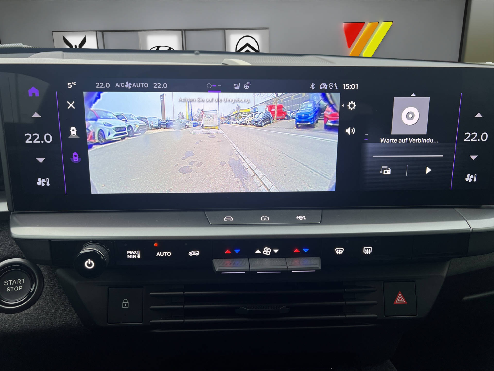 listing desktop thumbnail image 12