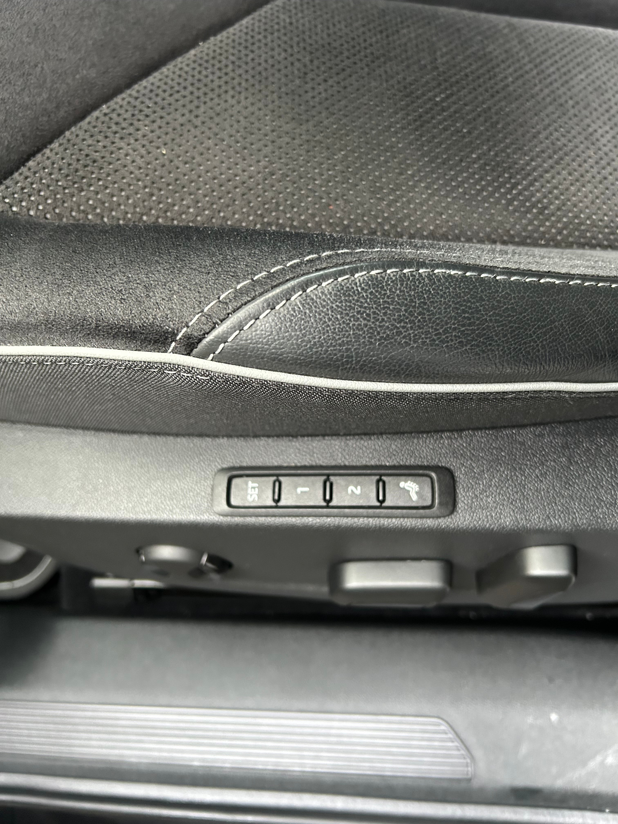 listing desktop thumbnail image 14