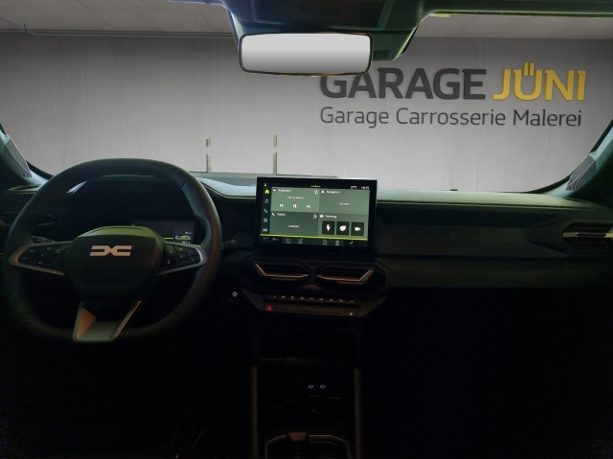 listing desktop thumbnail image 8