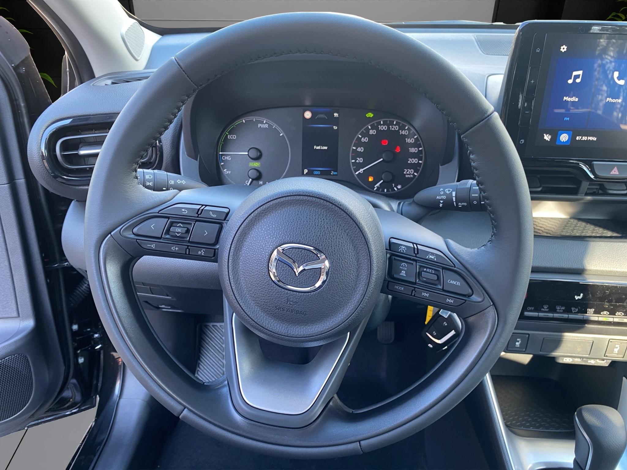 listing desktop thumbnail image 12