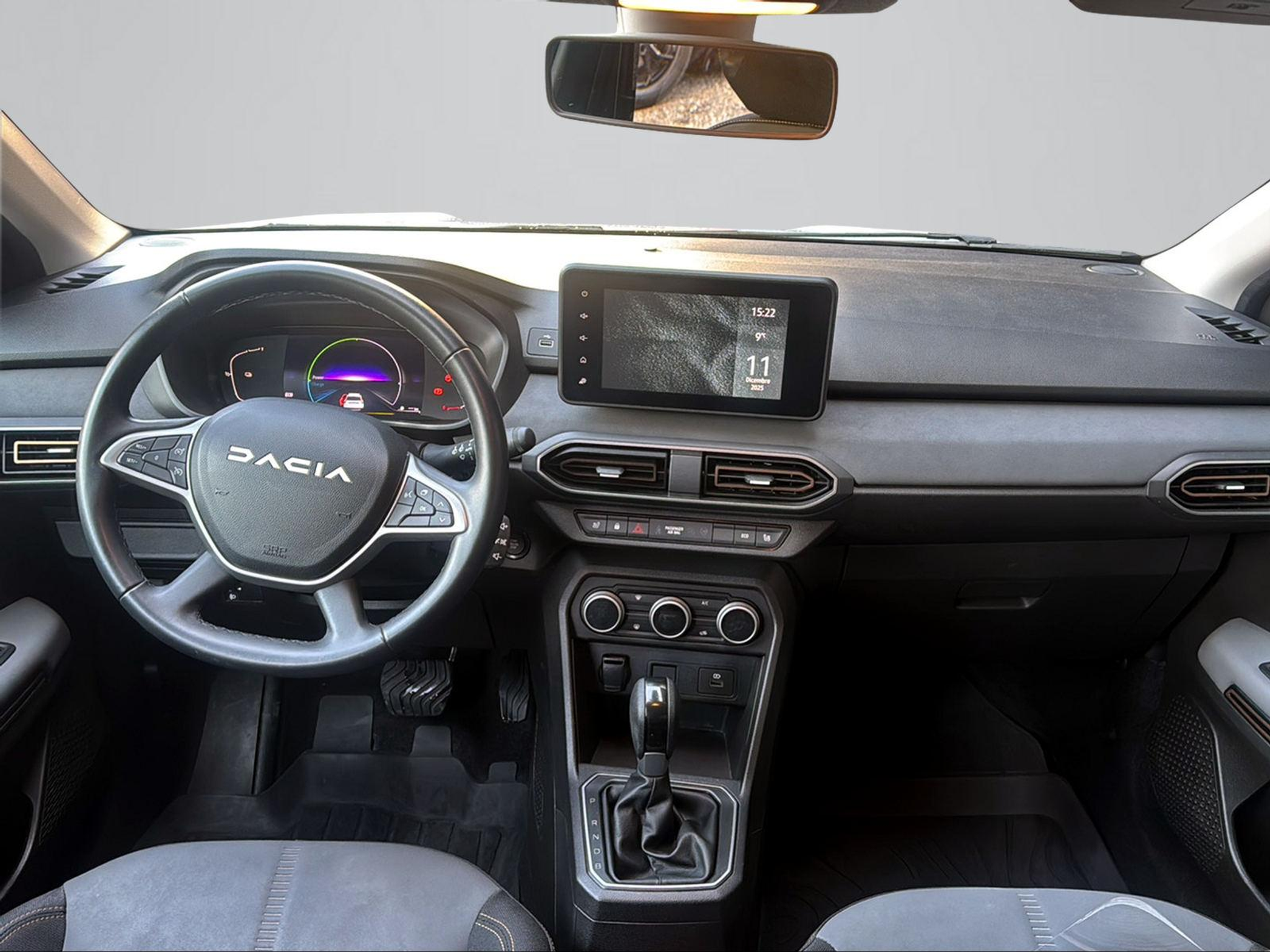 listing desktop thumbnail image 5