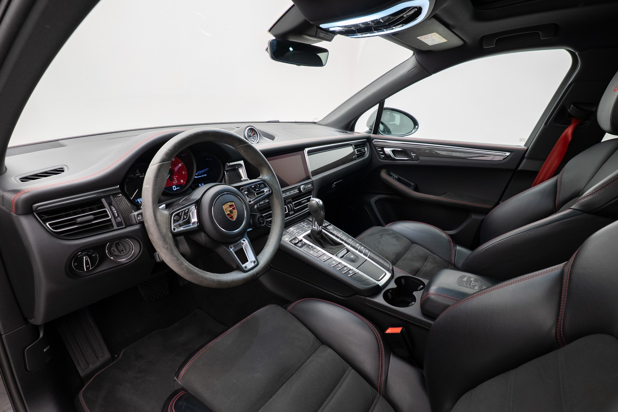 listing desktop thumbnail image 6