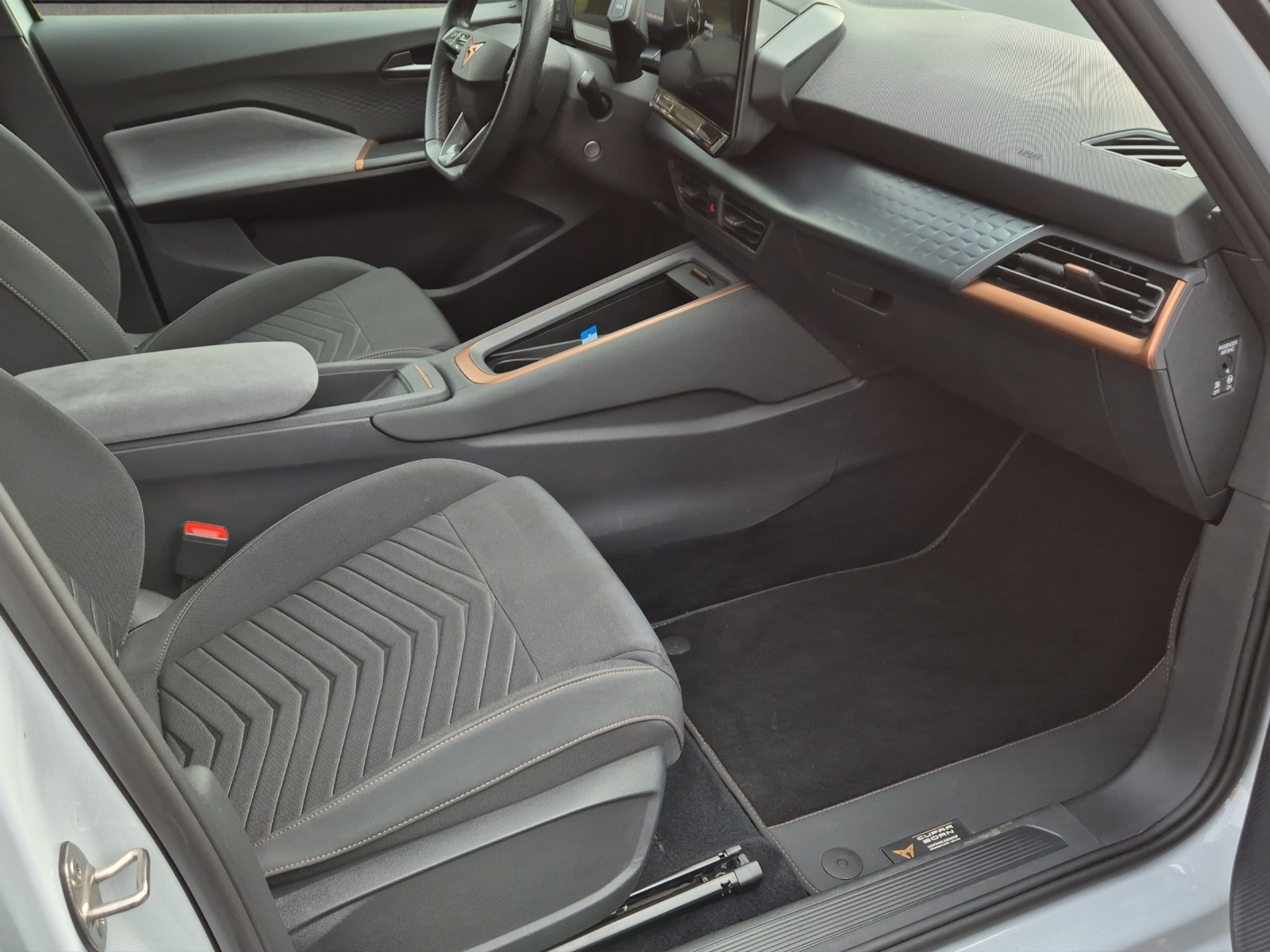 listing desktop thumbnail image 19