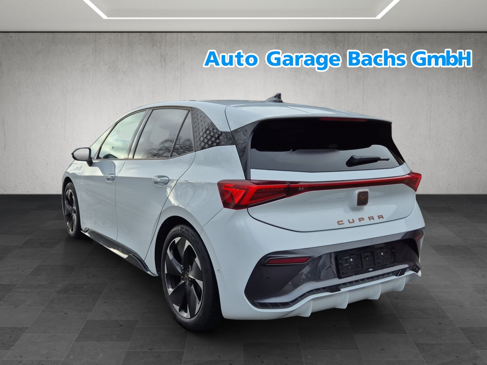 listing desktop thumbnail image 6