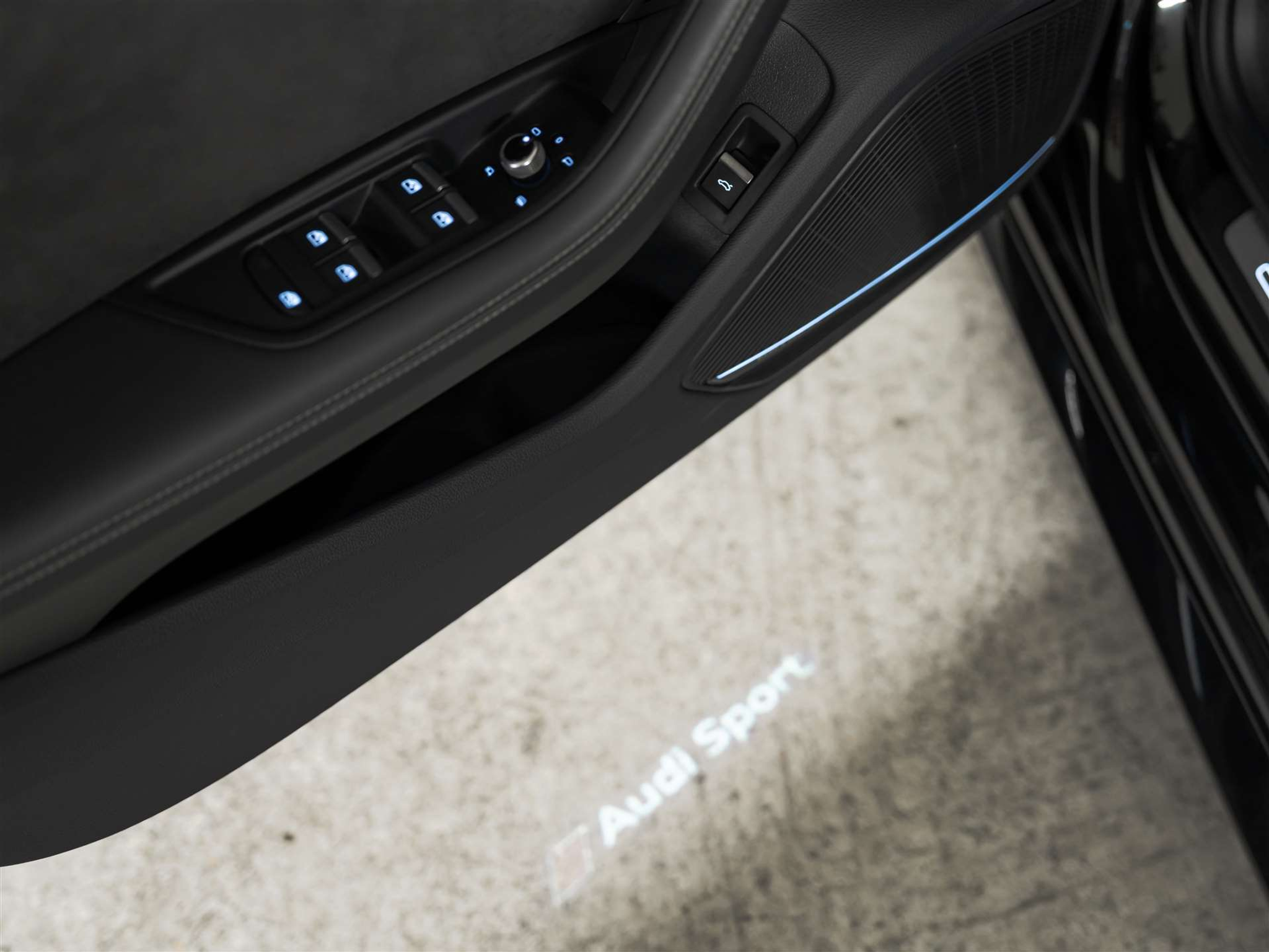 listing desktop thumbnail image 53