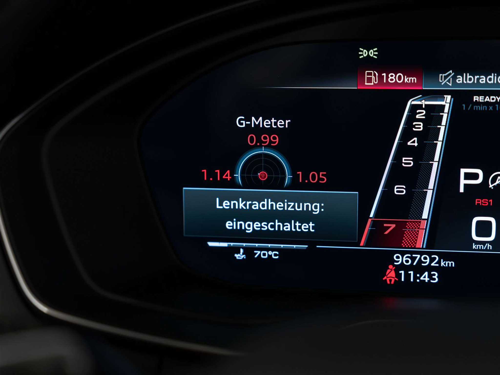 listing desktop thumbnail image 37