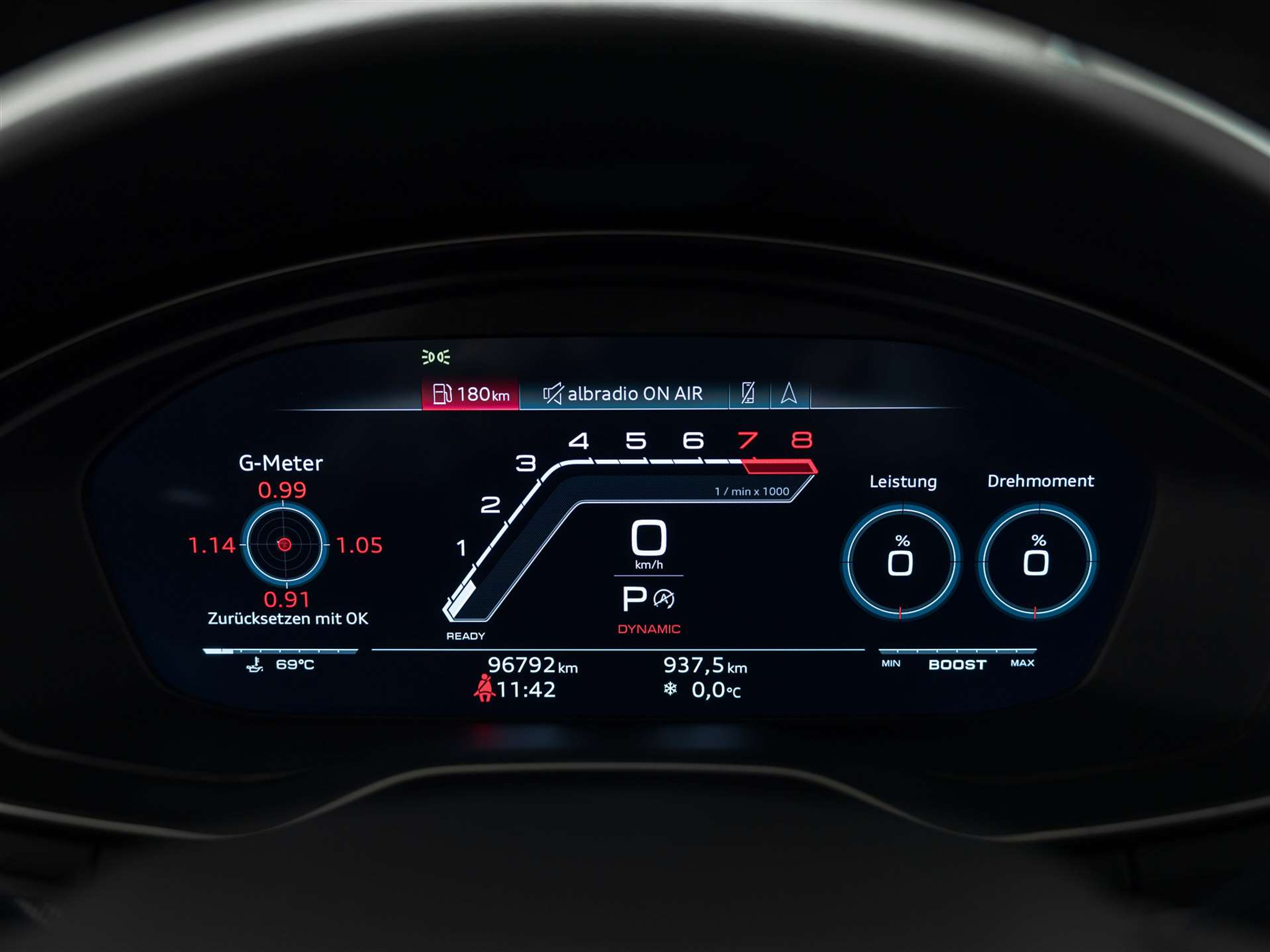 listing desktop thumbnail image 34