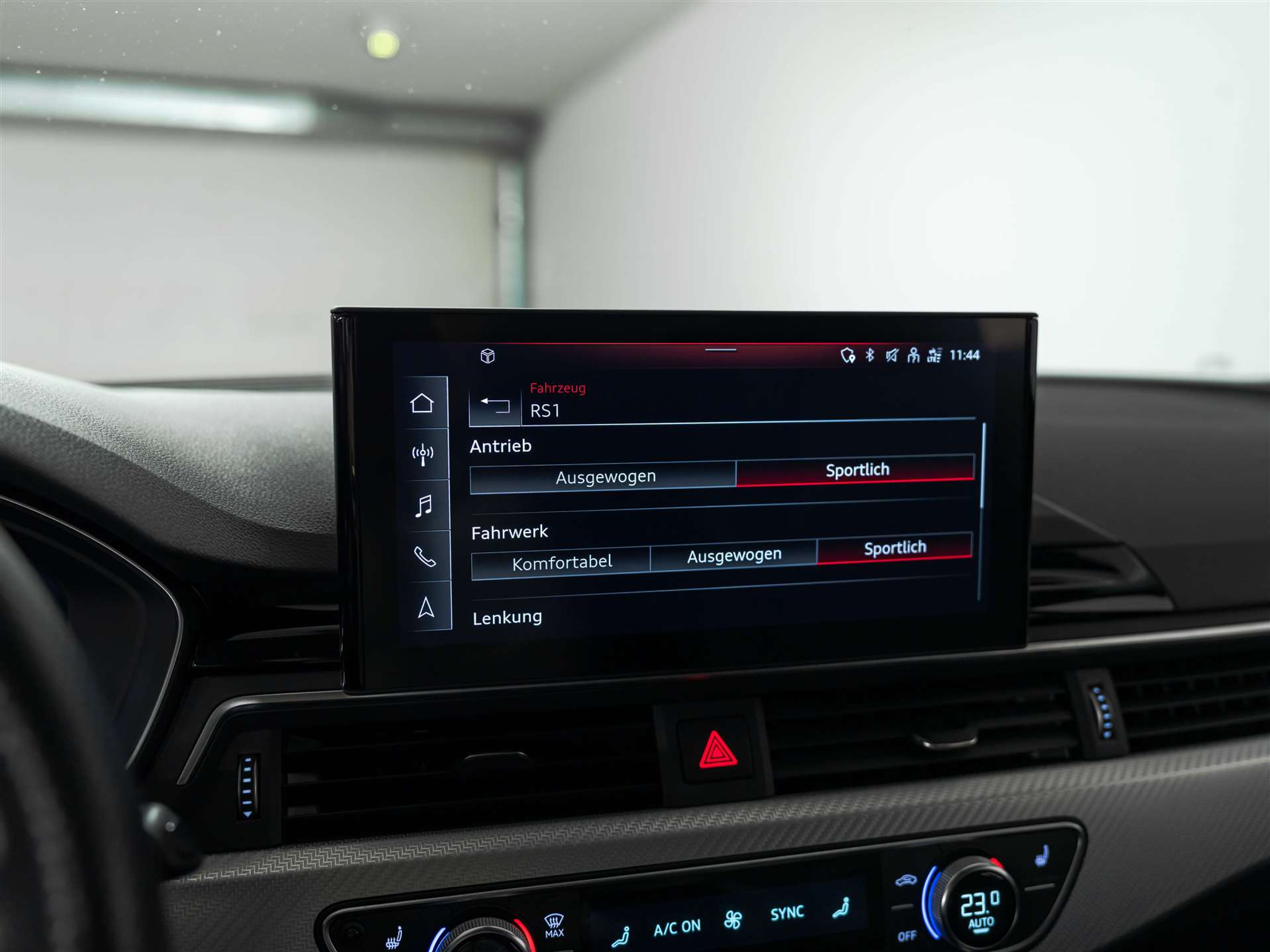 listing desktop thumbnail image 44