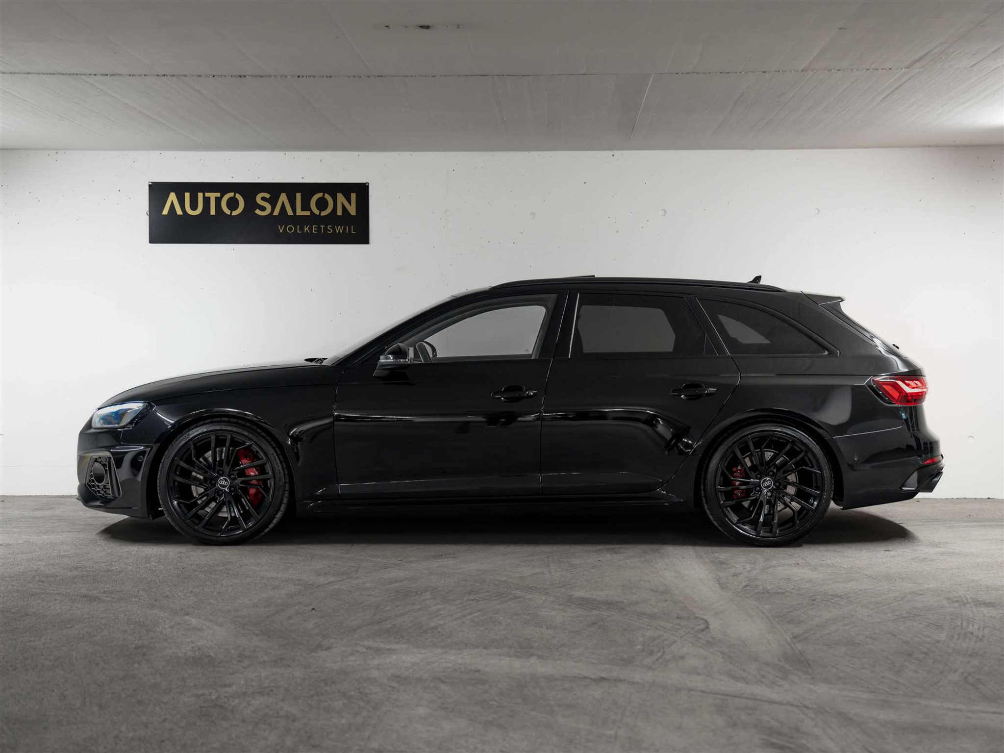 listing desktop thumbnail image 2