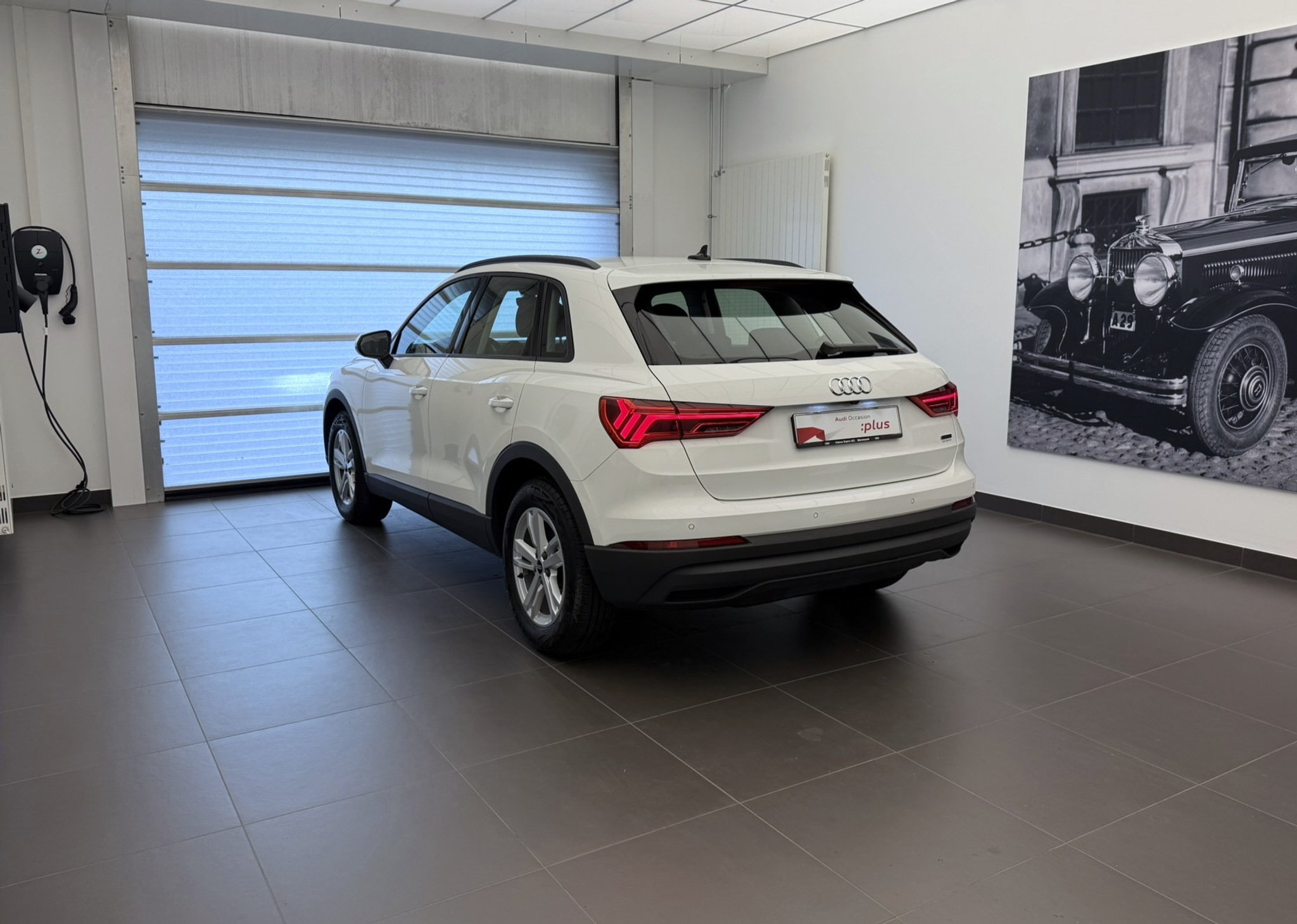 listing desktop thumbnail image 21