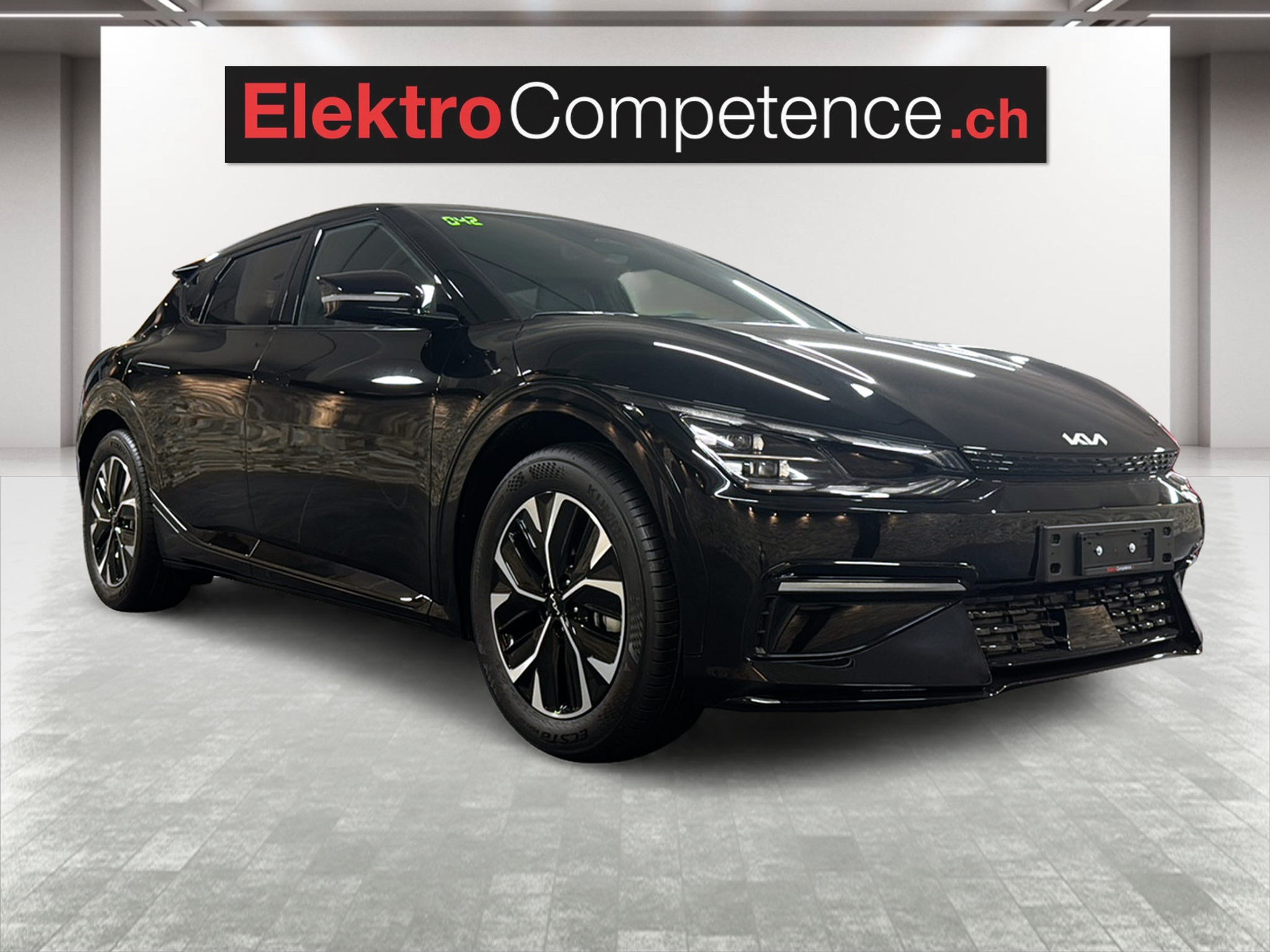 listing desktop thumbnail image 28