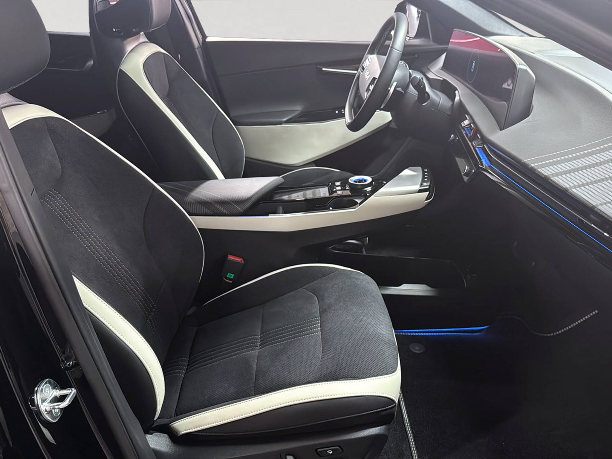 listing desktop thumbnail image 23