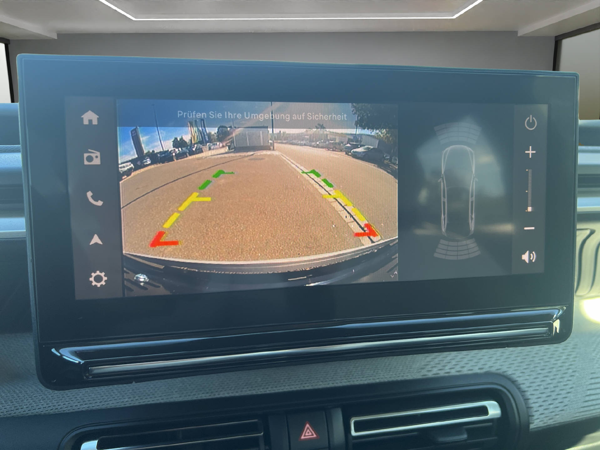 listing desktop thumbnail image 11