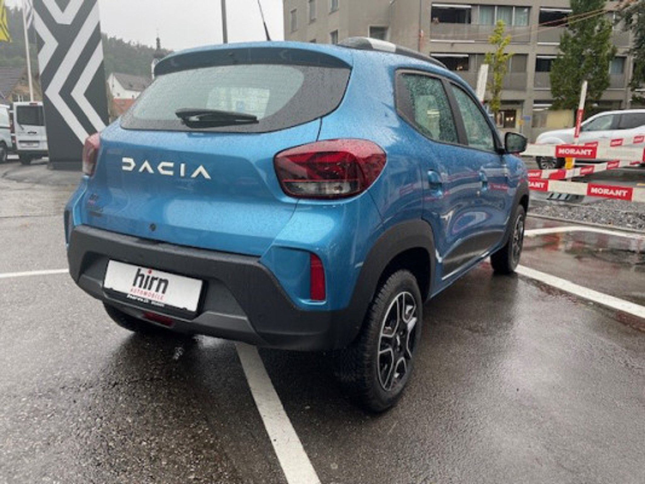 listing desktop thumbnail image 2