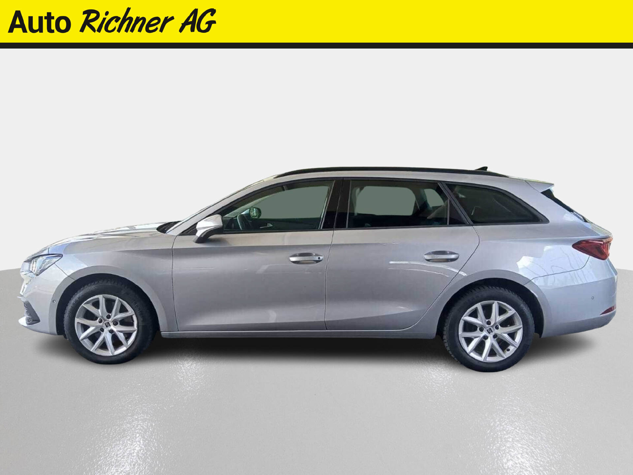 listing desktop thumbnail image 3