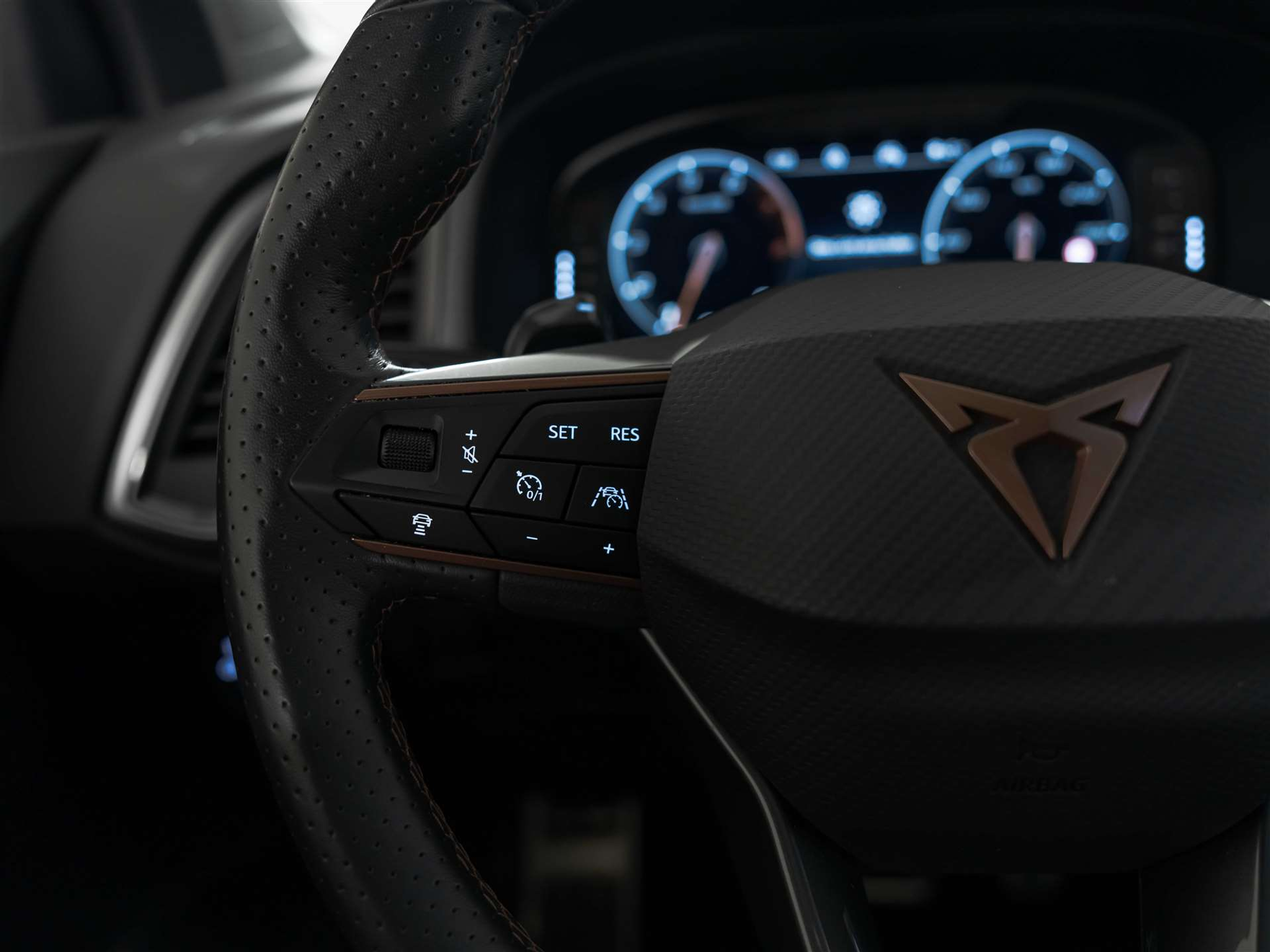 listing desktop thumbnail image 31