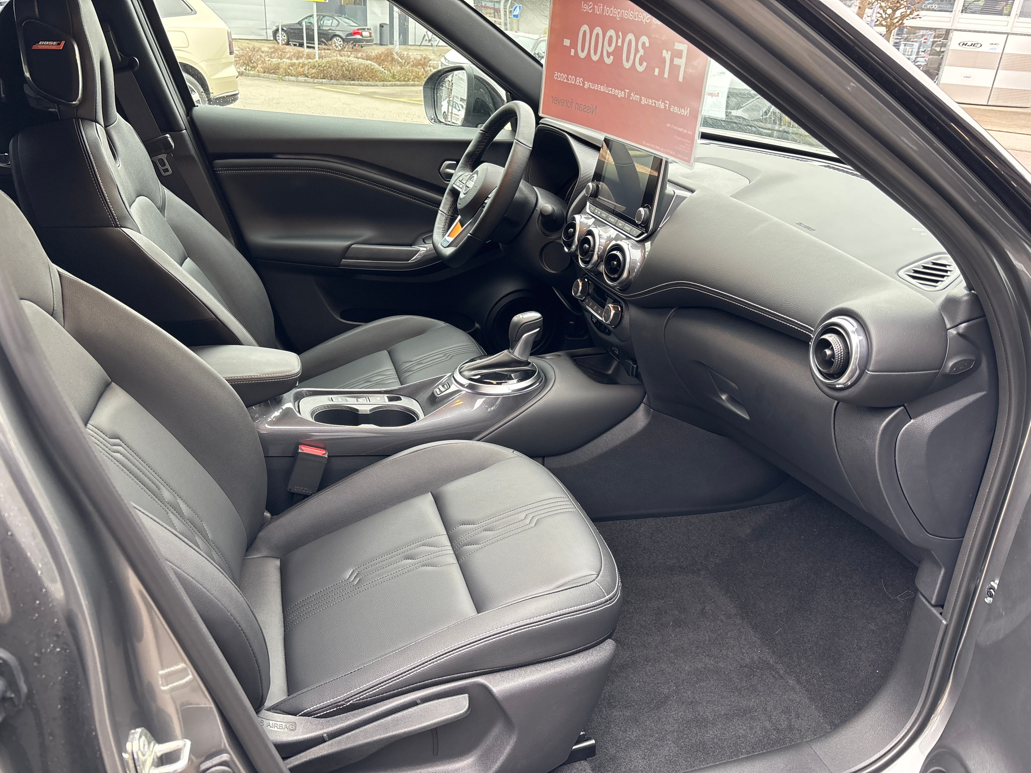 listing desktop thumbnail image 14