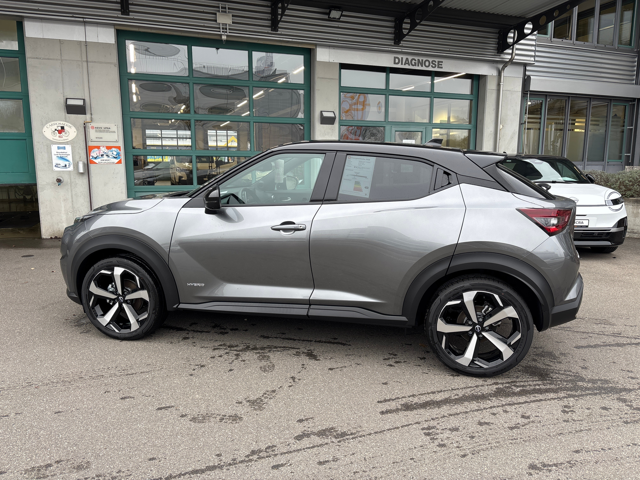 listing desktop thumbnail image 8