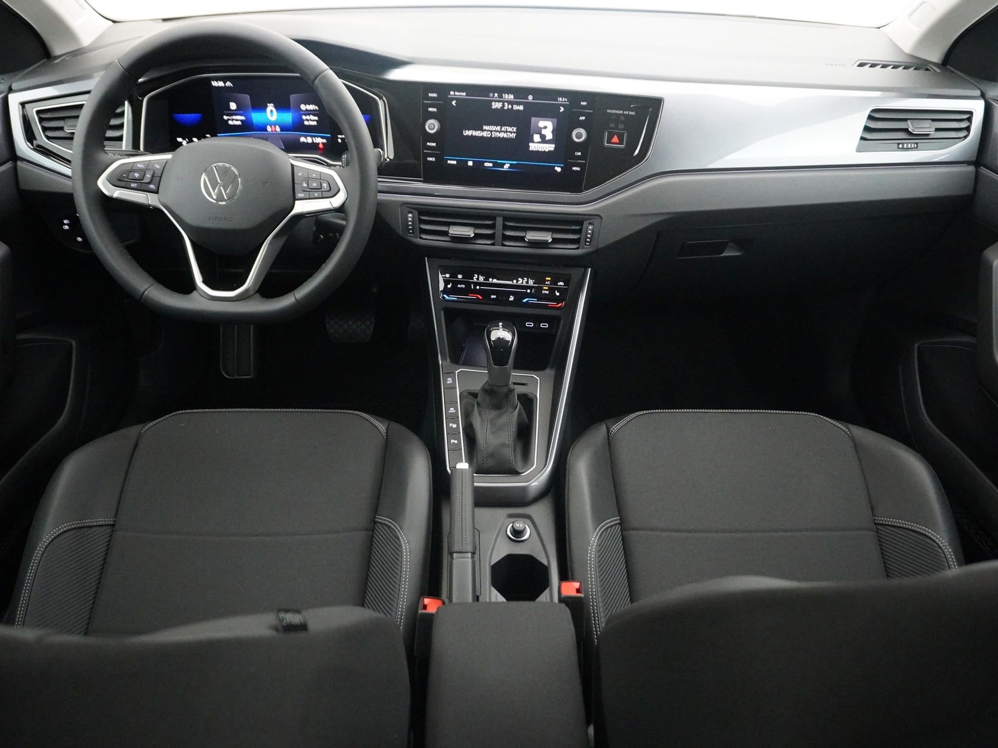 listing desktop thumbnail image 8