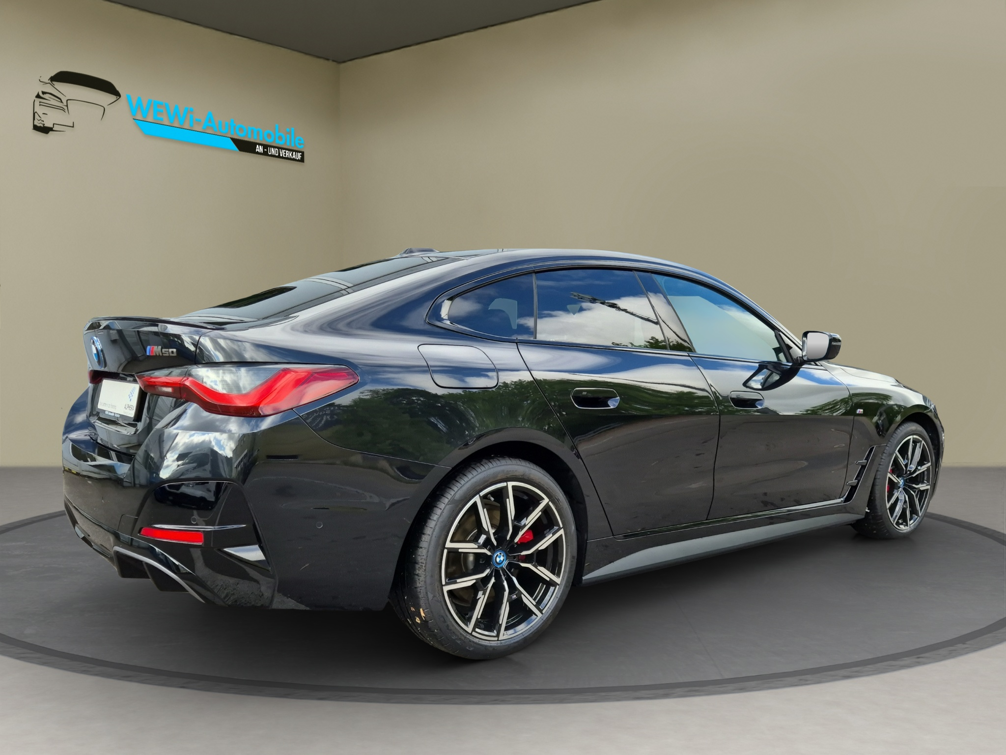 listing desktop thumbnail image 7