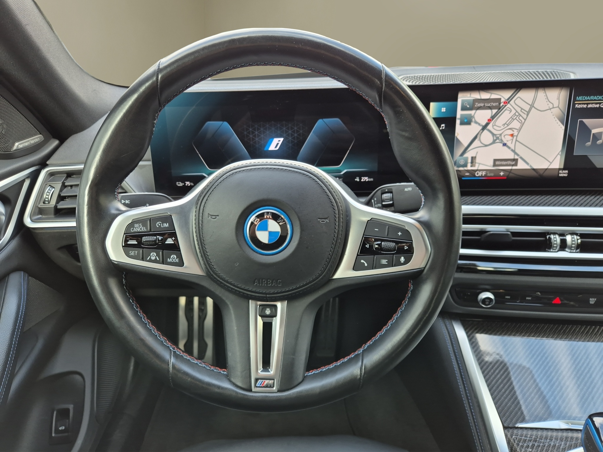 listing desktop thumbnail image 11