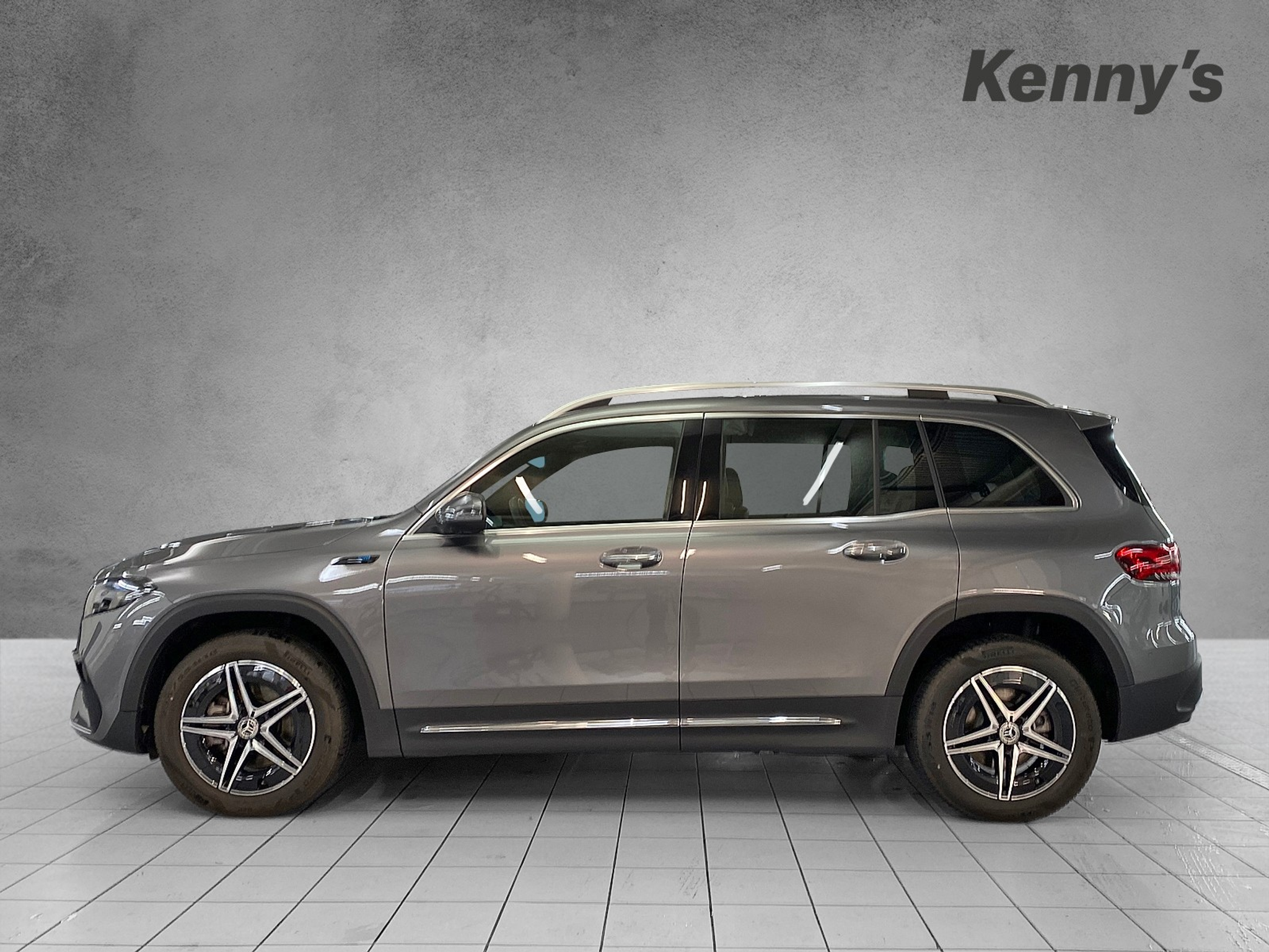 listing desktop thumbnail image 2