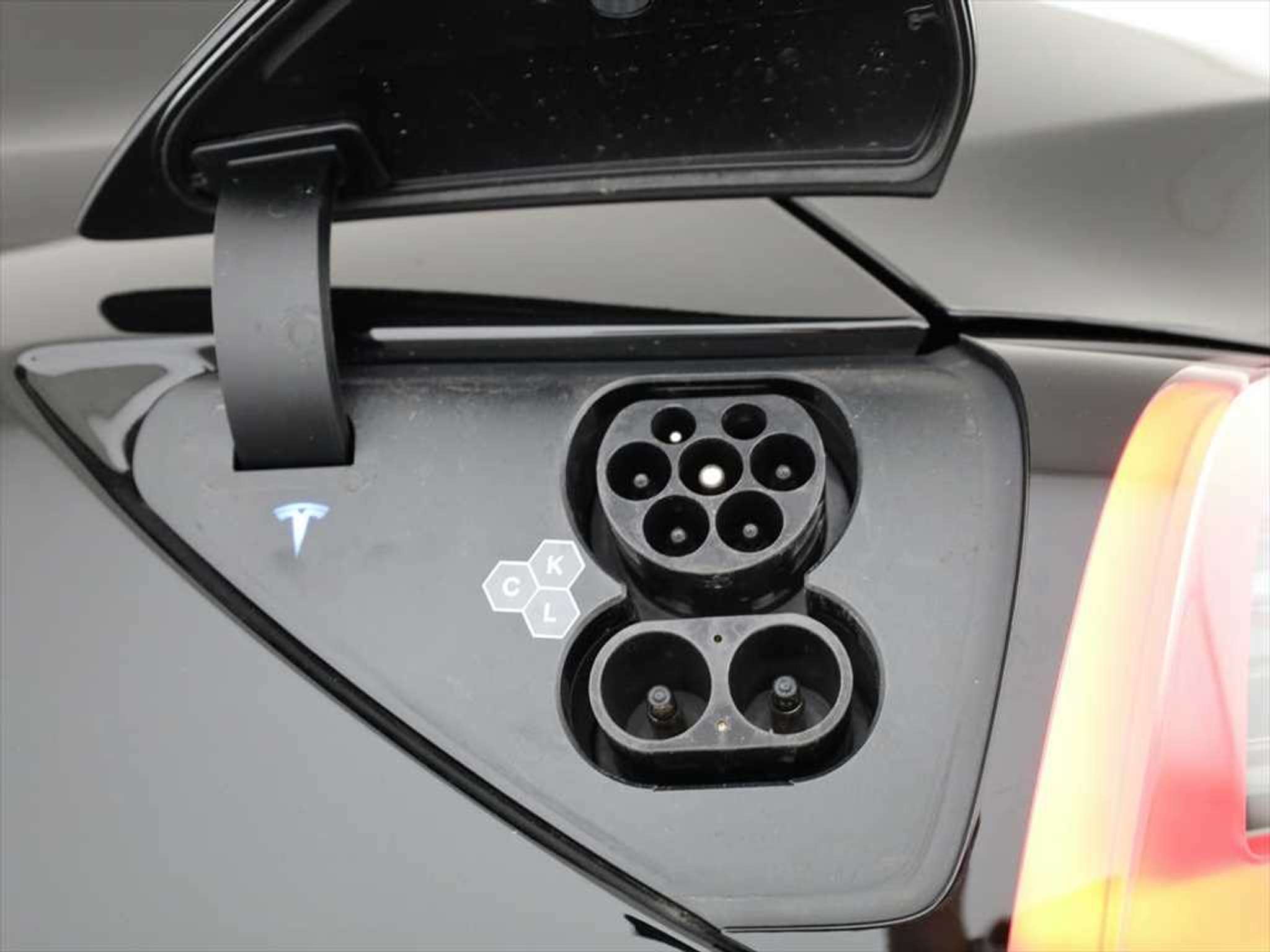 car-image-4