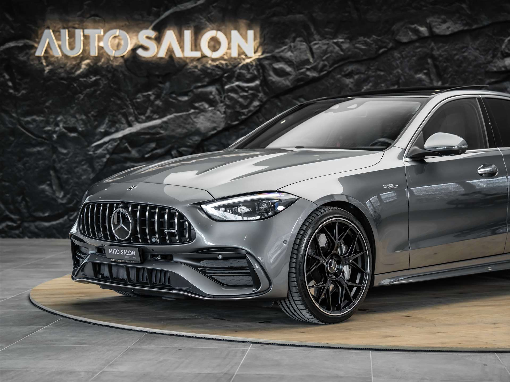 listing desktop thumbnail image 17