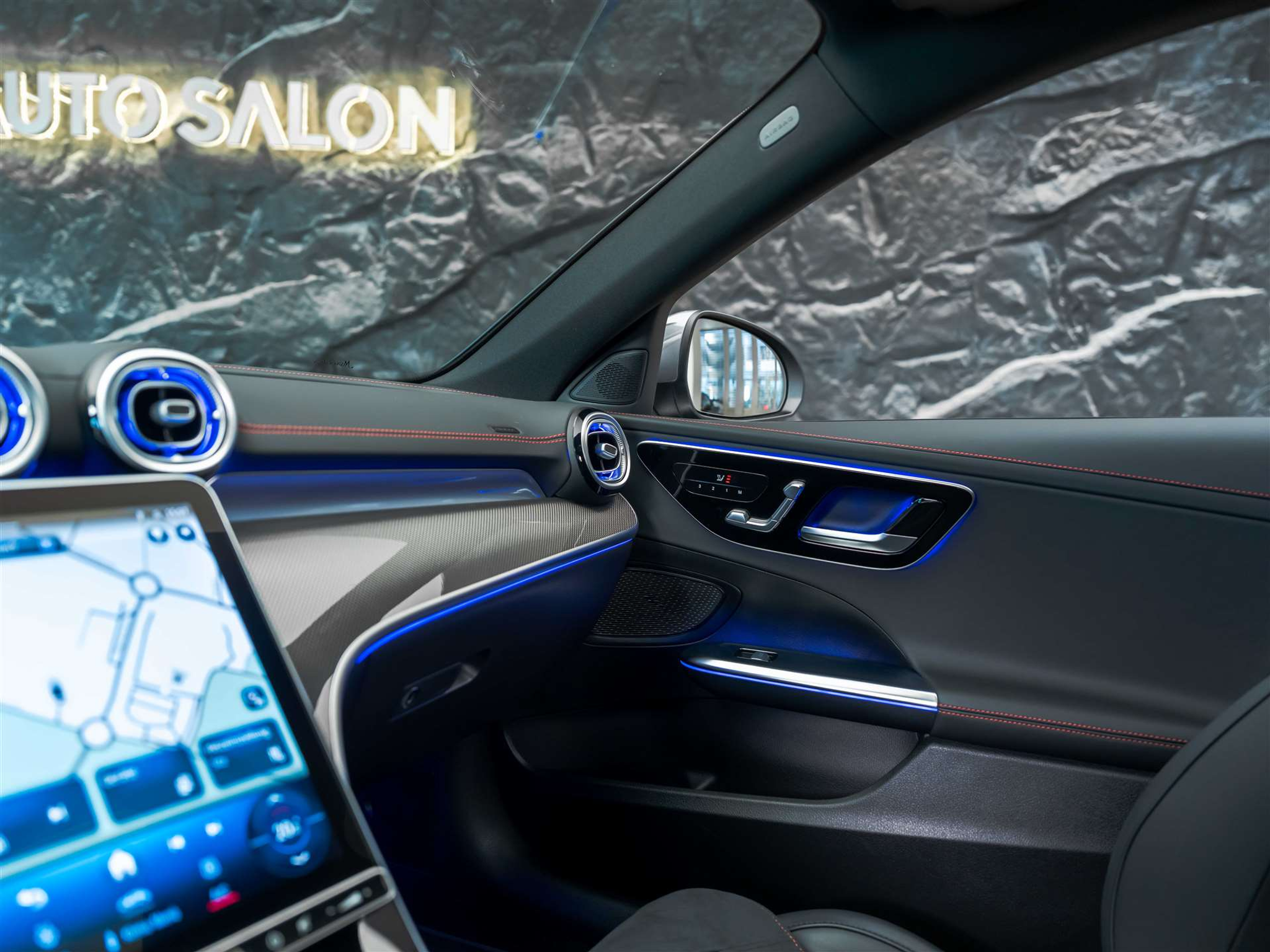 listing desktop thumbnail image 8