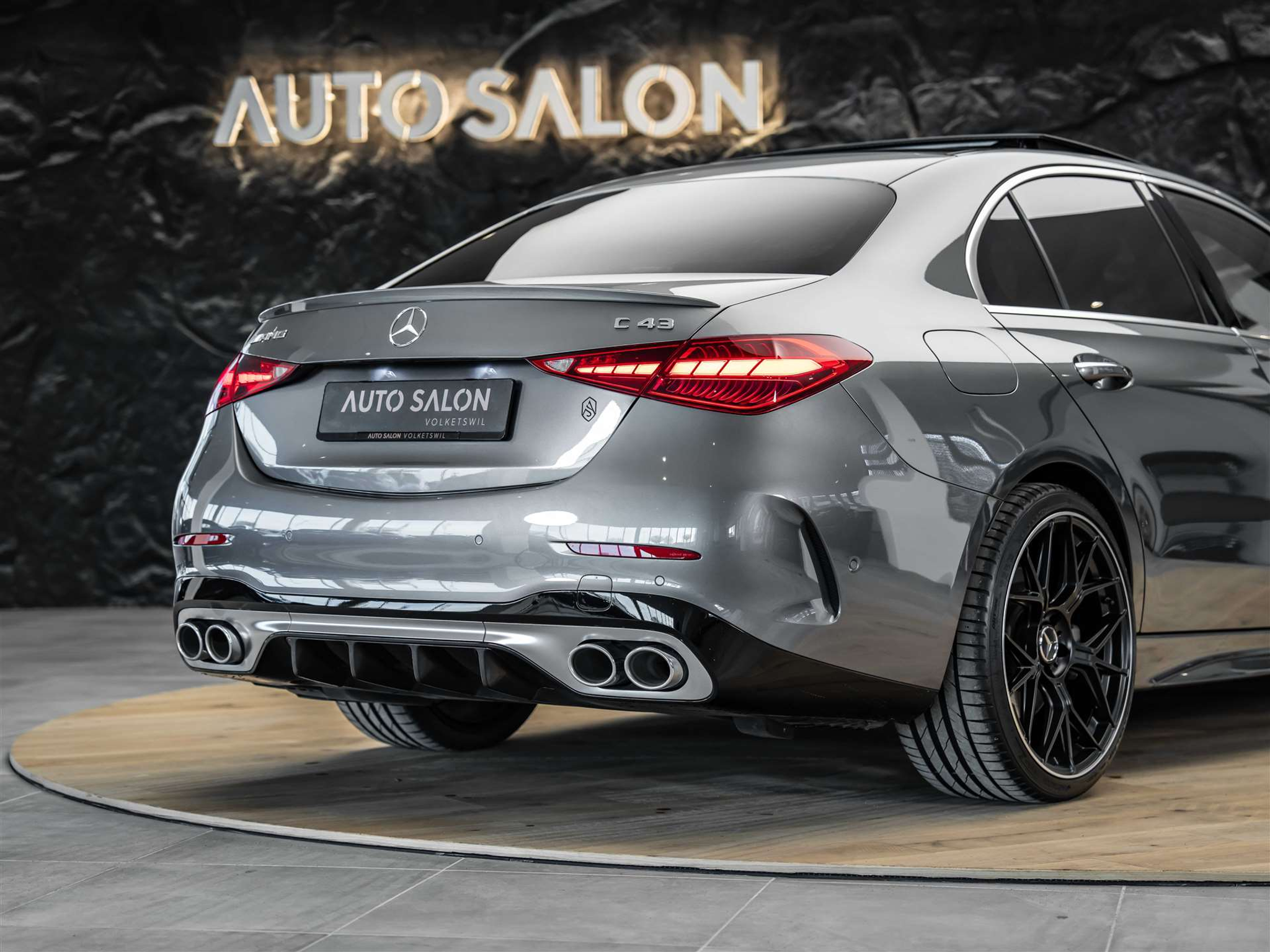 listing desktop thumbnail image 23