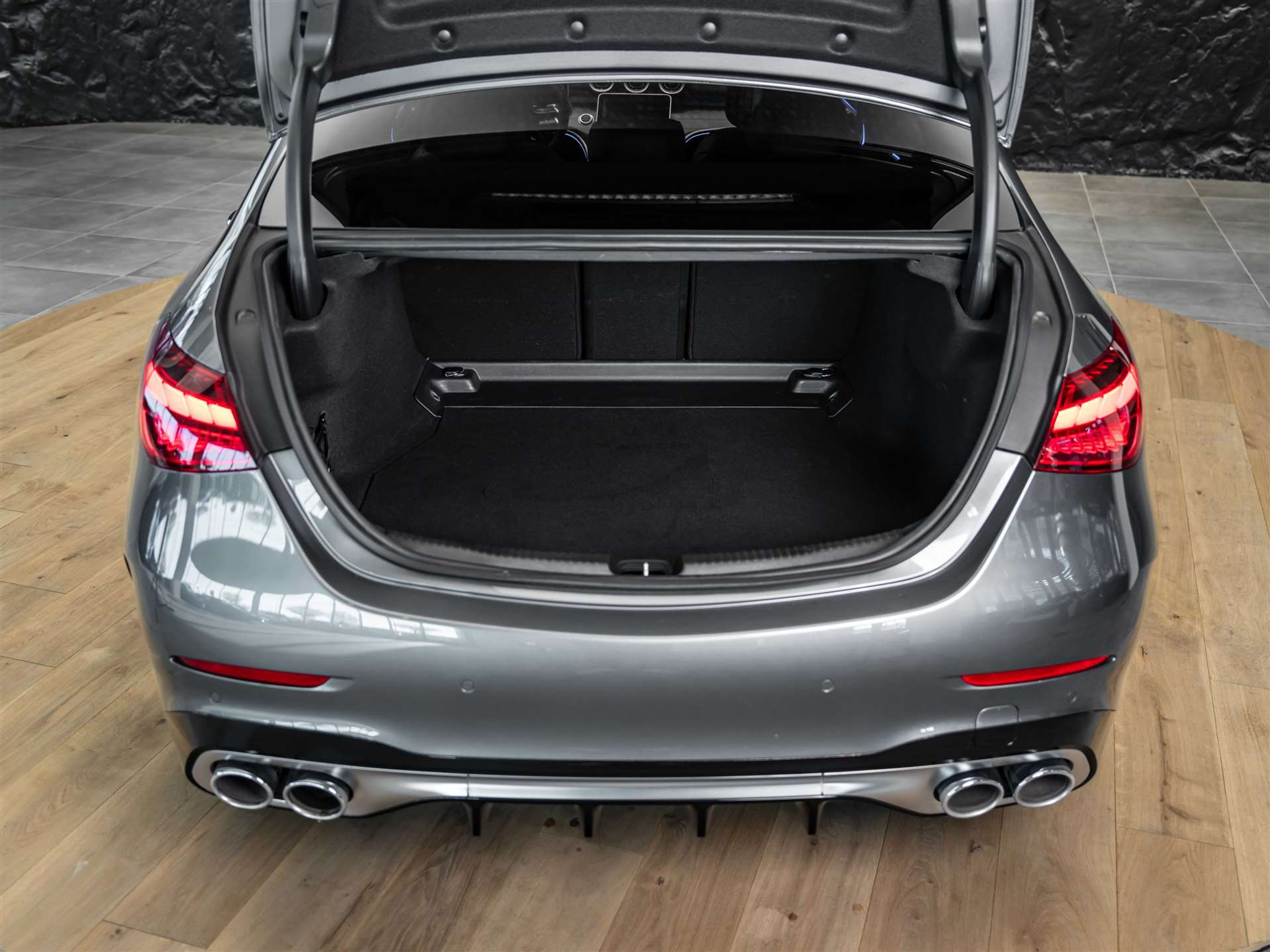 listing desktop thumbnail image 54