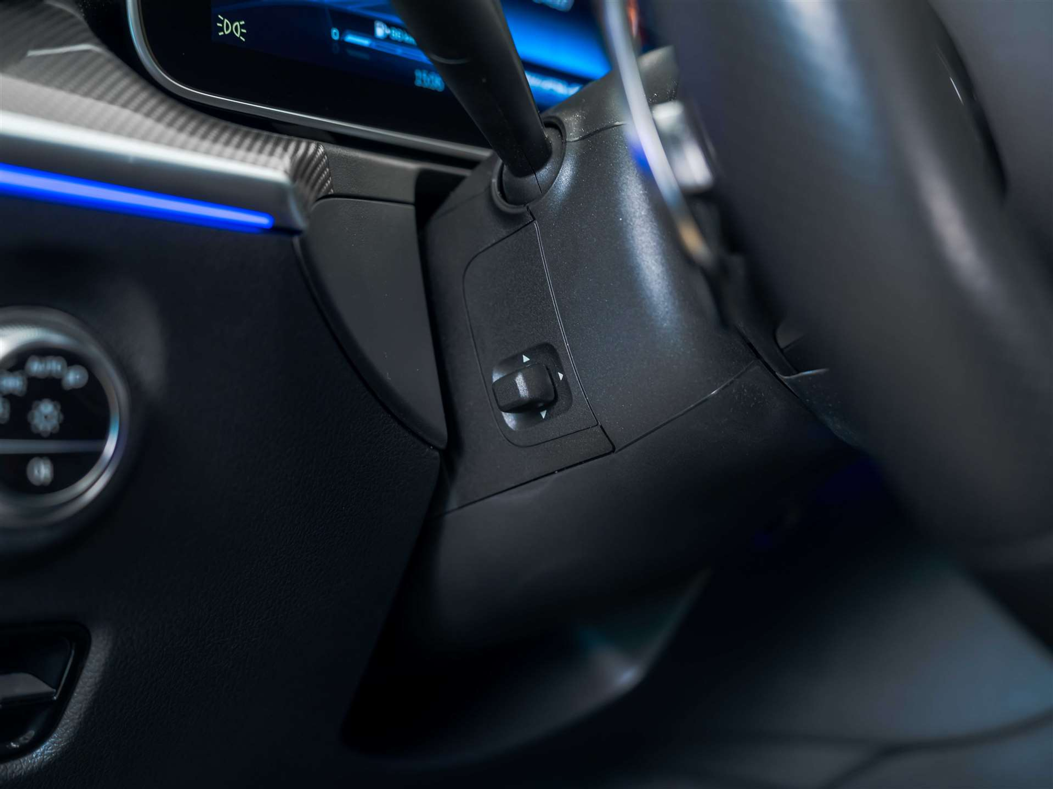 listing desktop thumbnail image 28