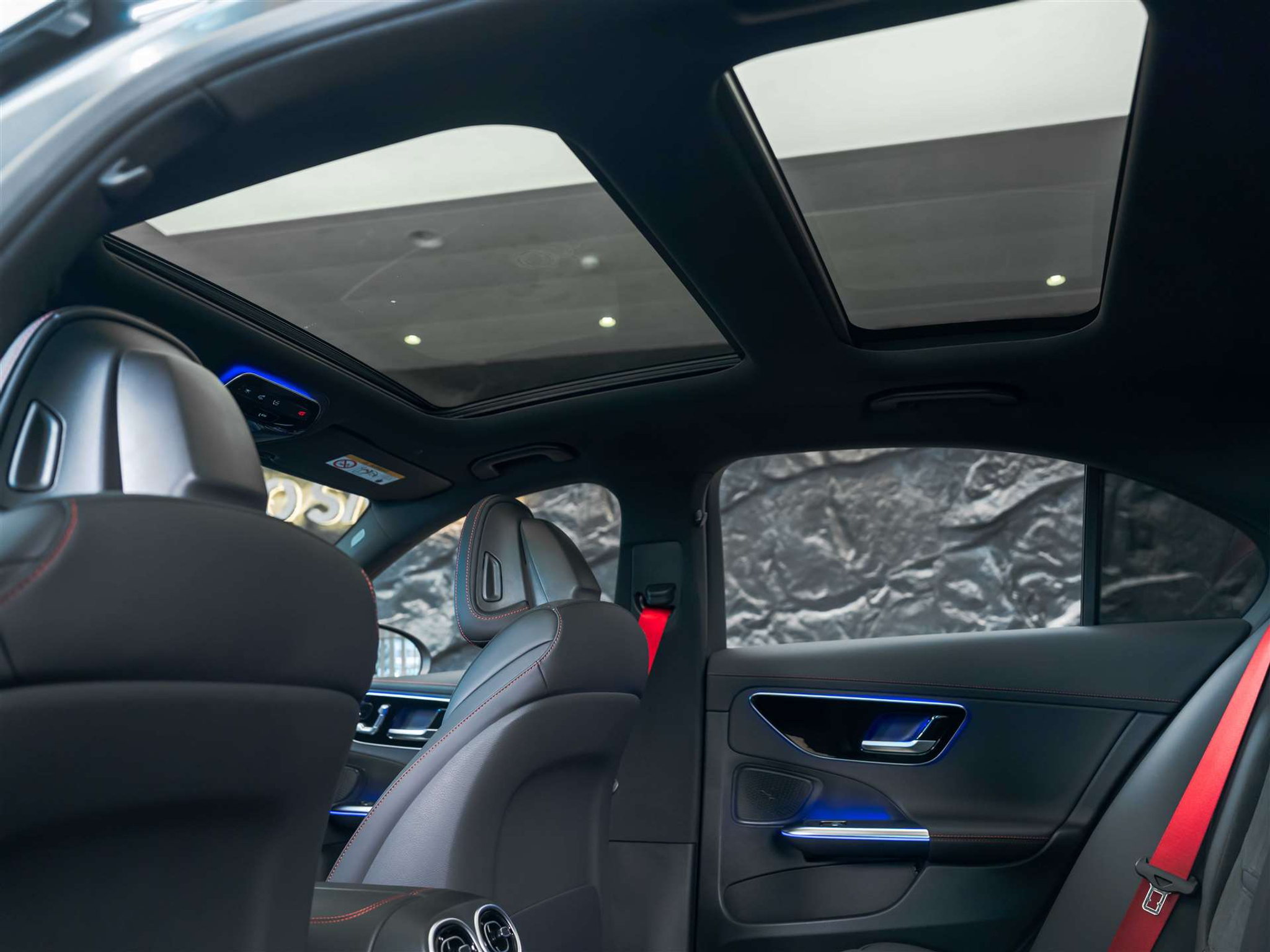 listing desktop thumbnail image 13