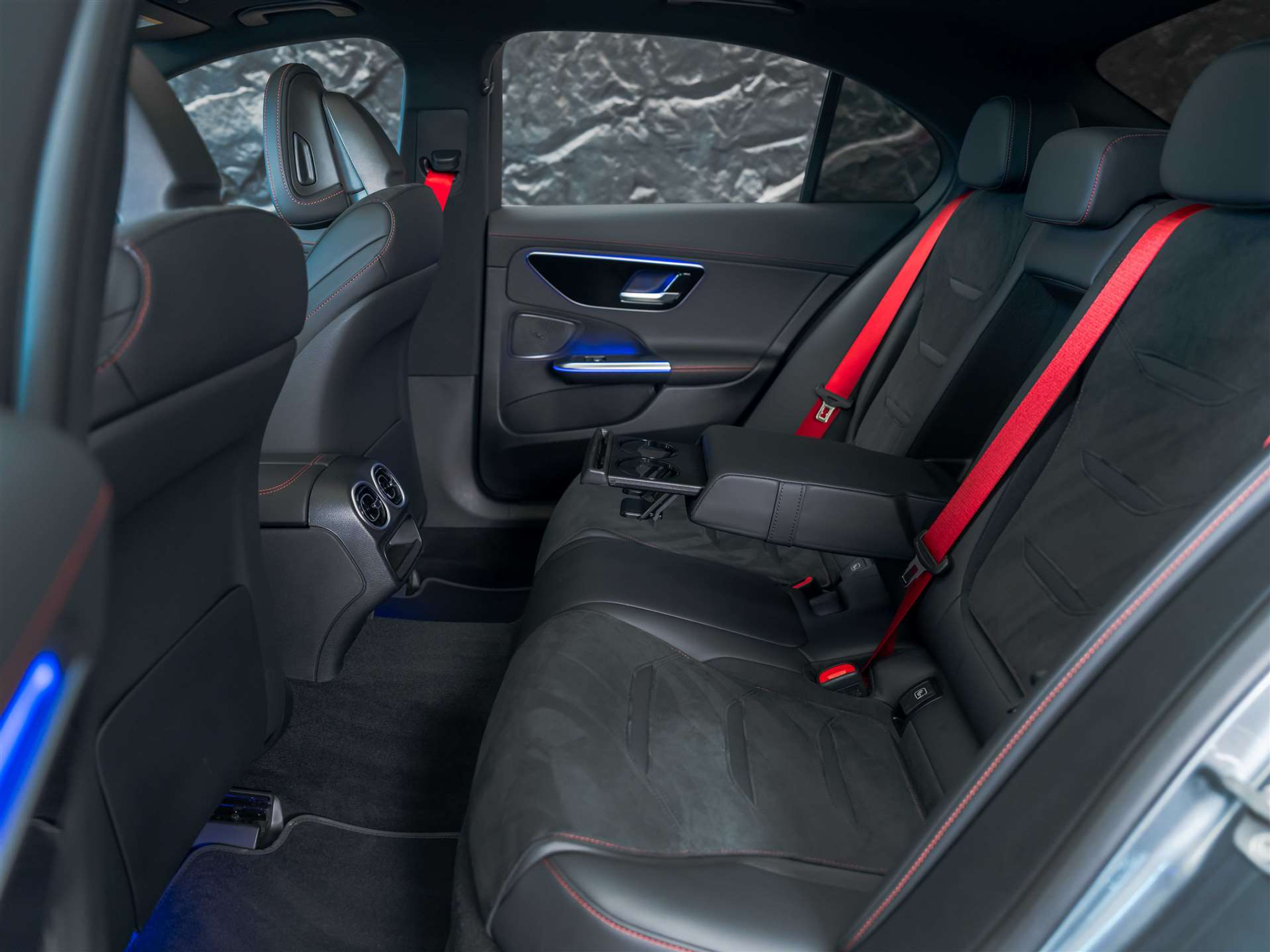 listing desktop thumbnail image 14