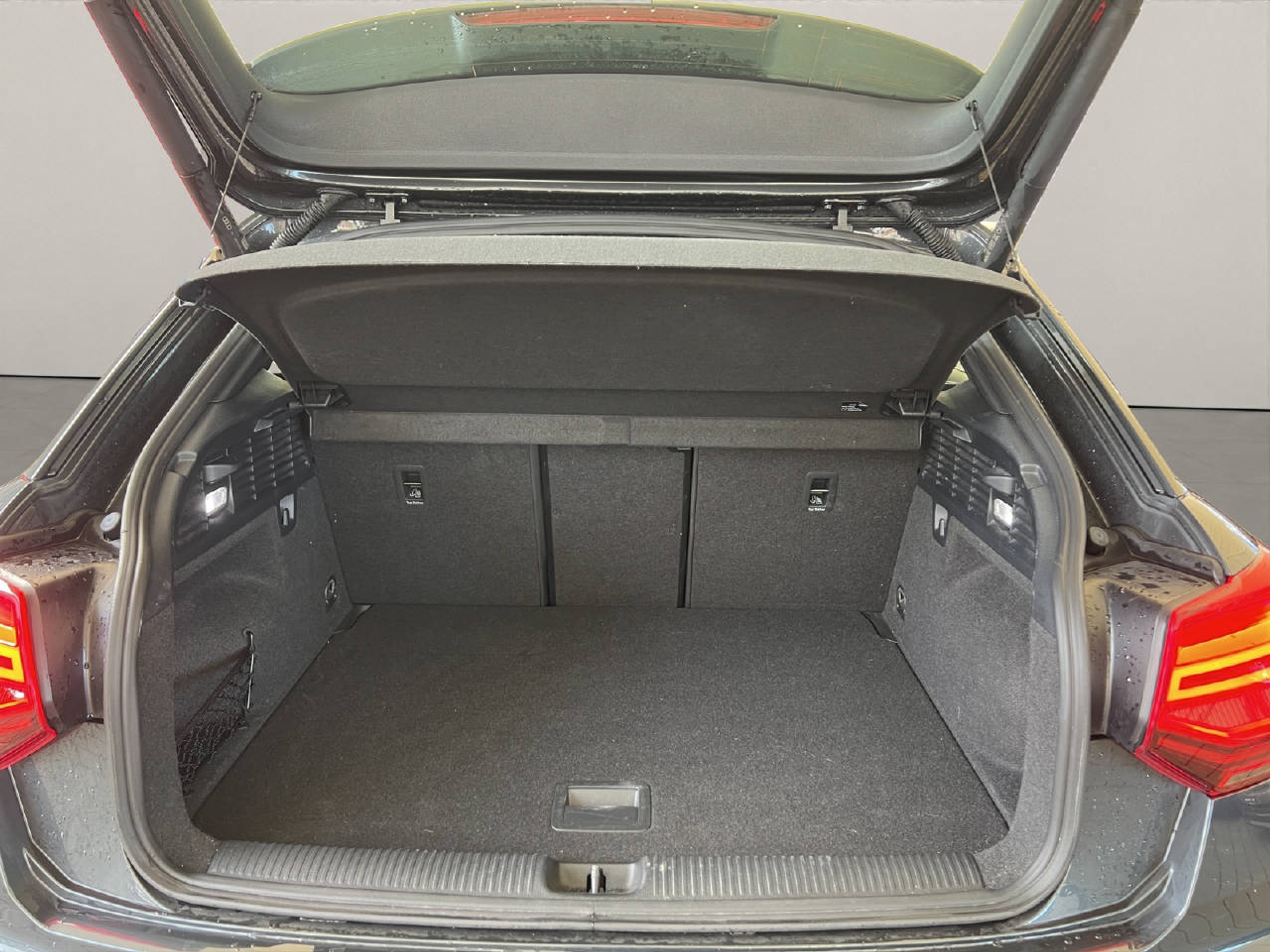 listing desktop thumbnail image 19