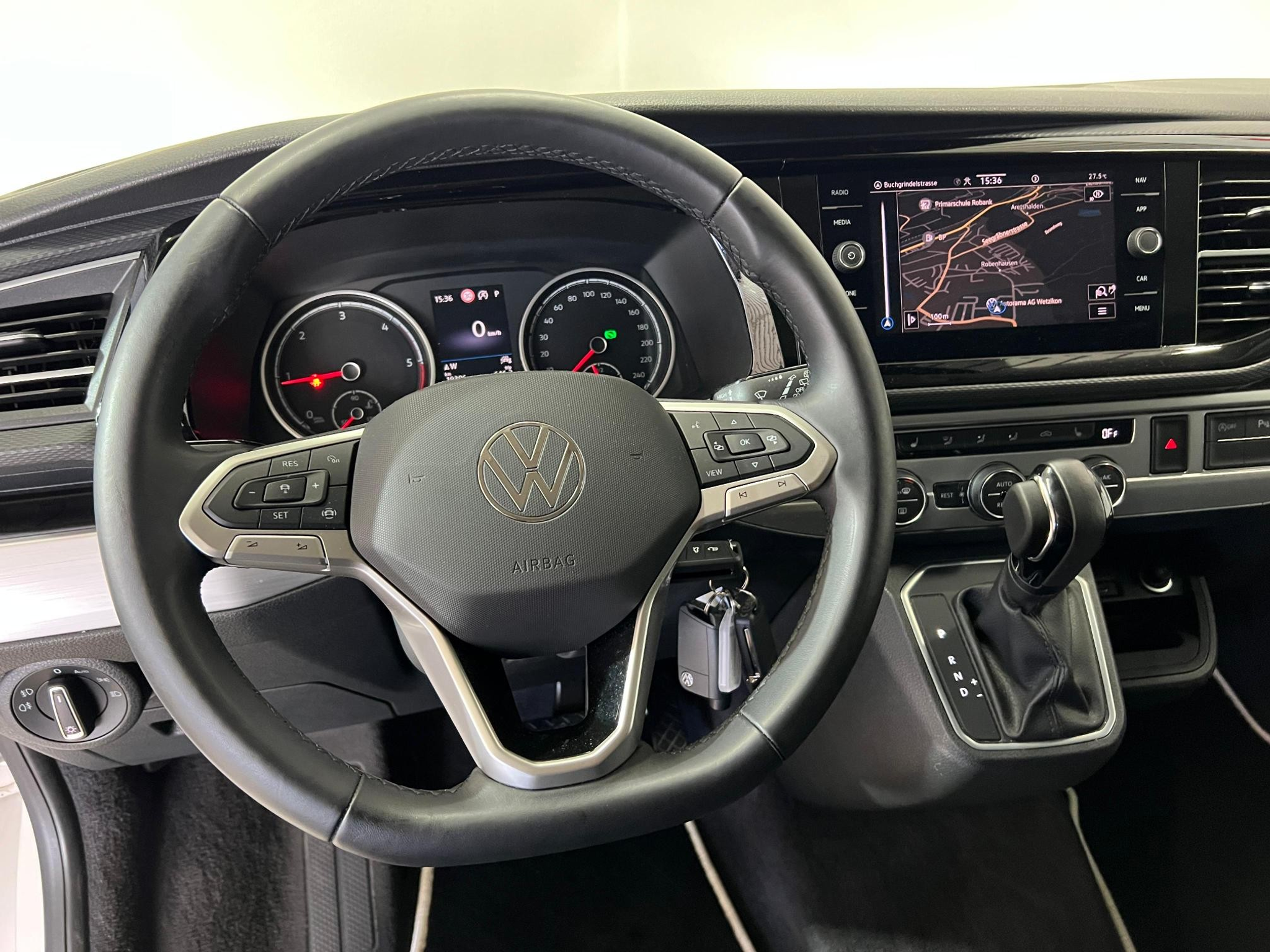 listing desktop thumbnail image 7