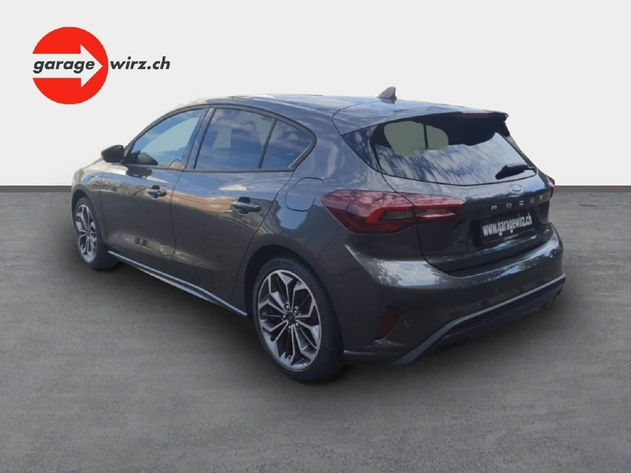 listing desktop thumbnail image 4