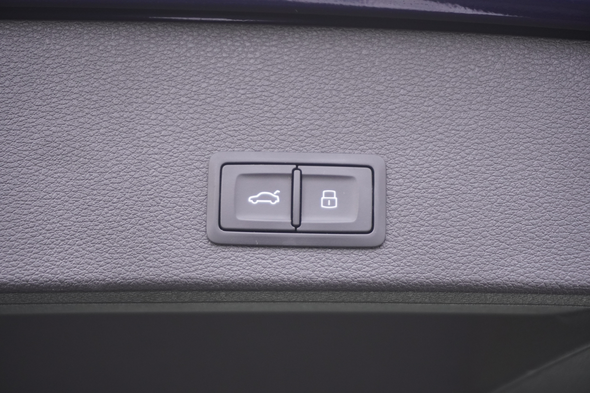 listing desktop thumbnail image 10