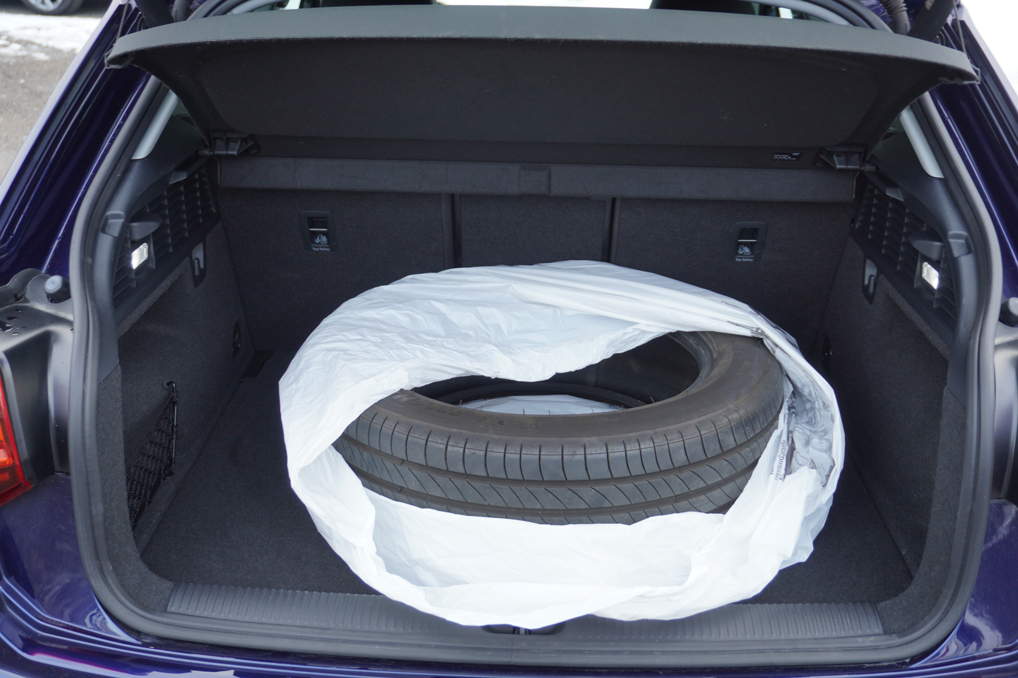 listing desktop thumbnail image 9