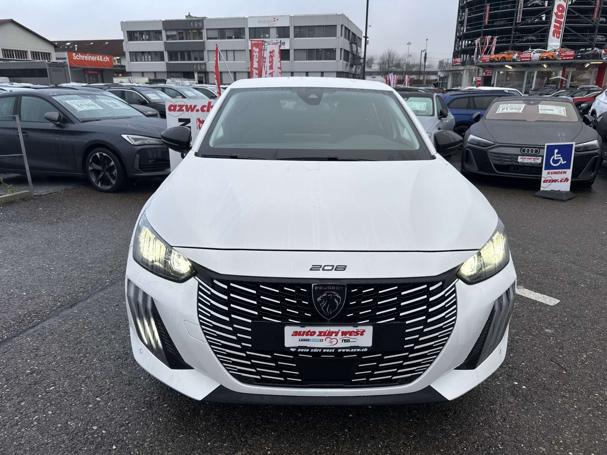 listing desktop thumbnail image 13