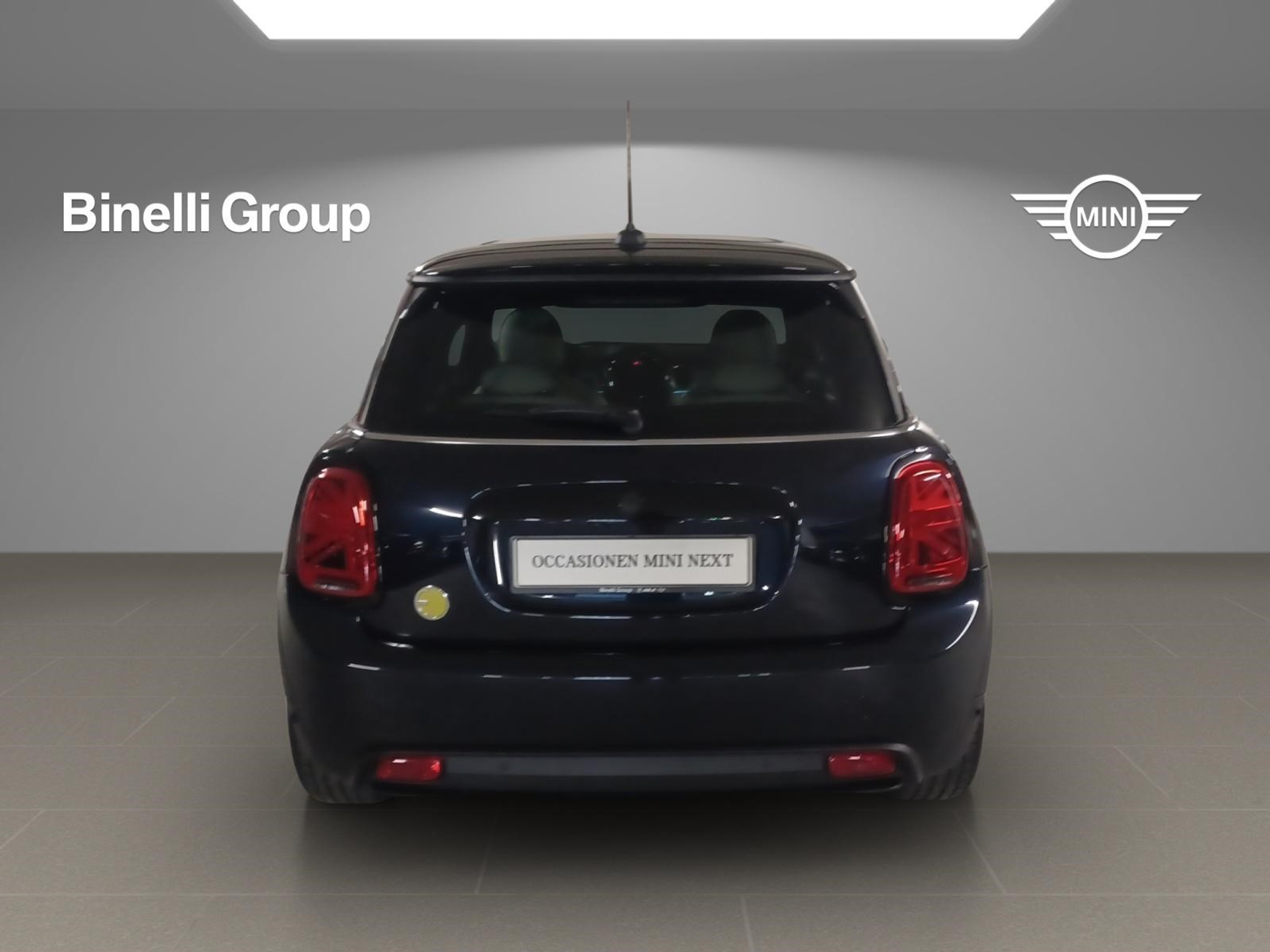 listing desktop thumbnail image 13