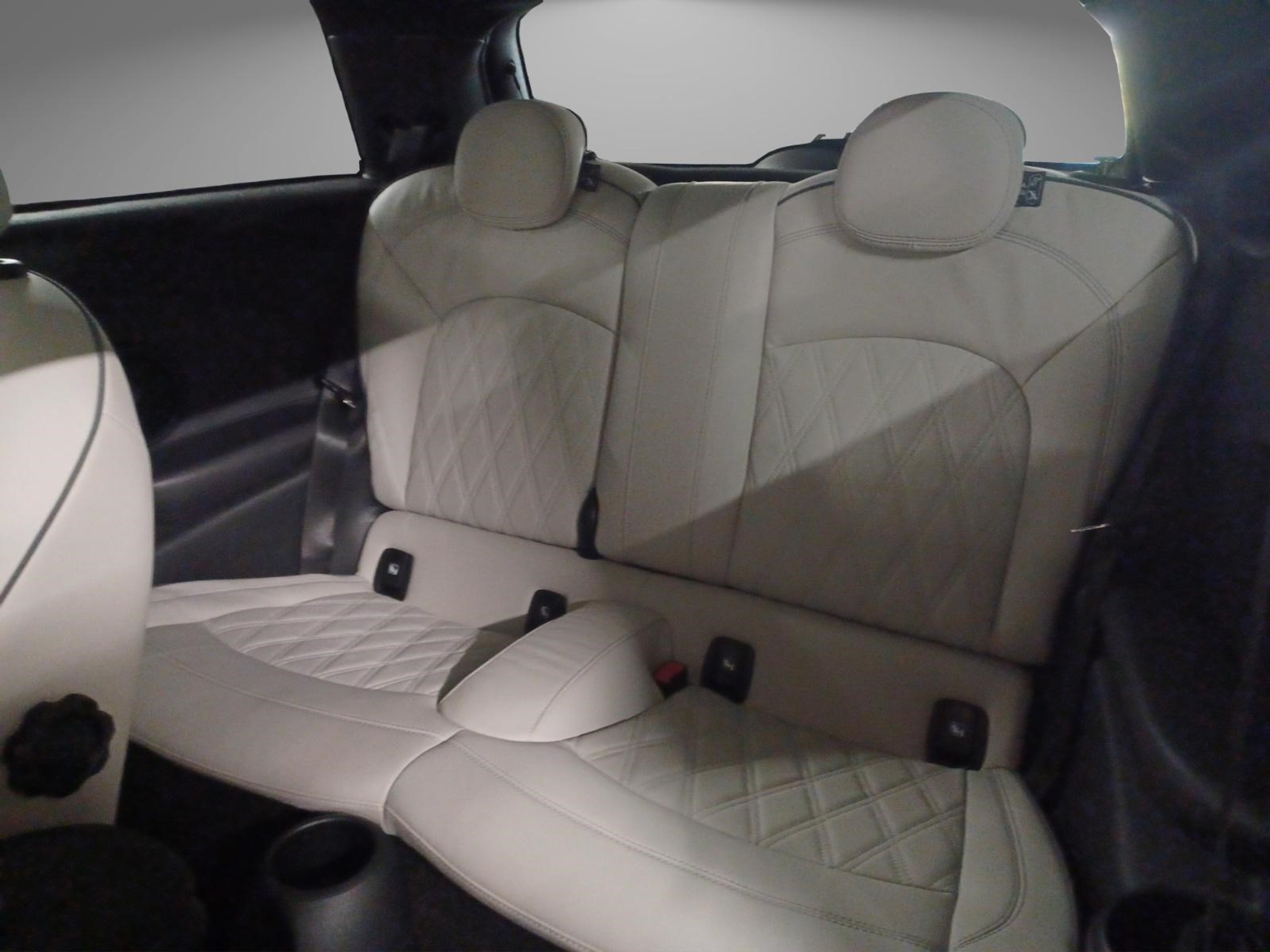 listing desktop thumbnail image 6