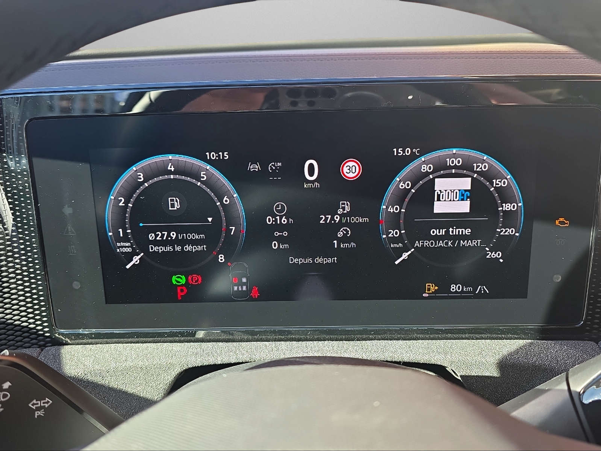 listing desktop thumbnail image 8