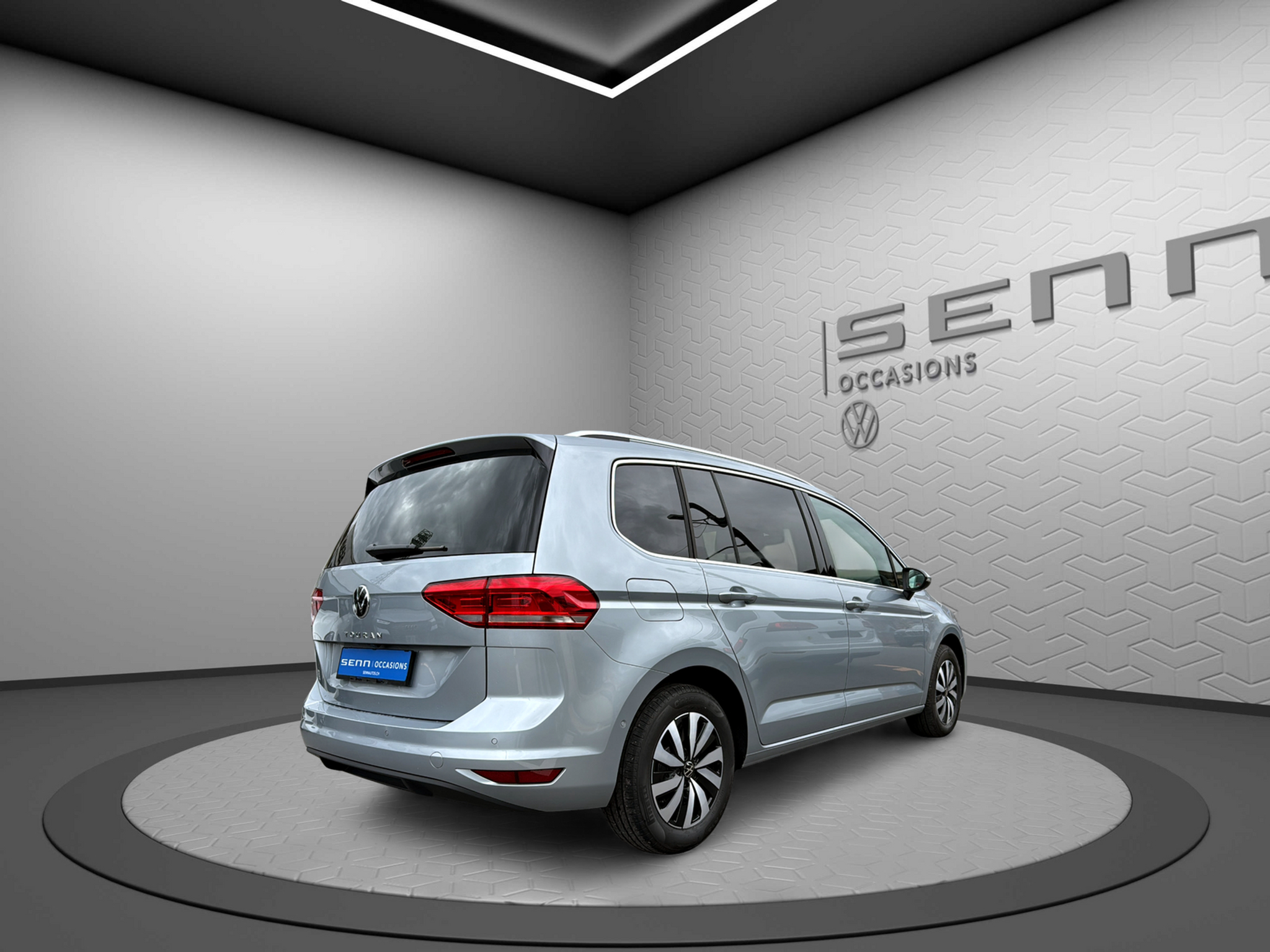 listing desktop thumbnail image 2